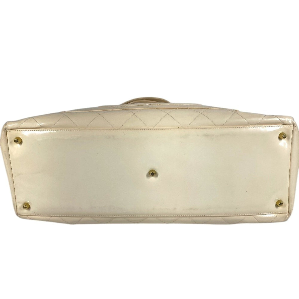 Chanel Matelasse White Leather Handbag (Pre-Owned)