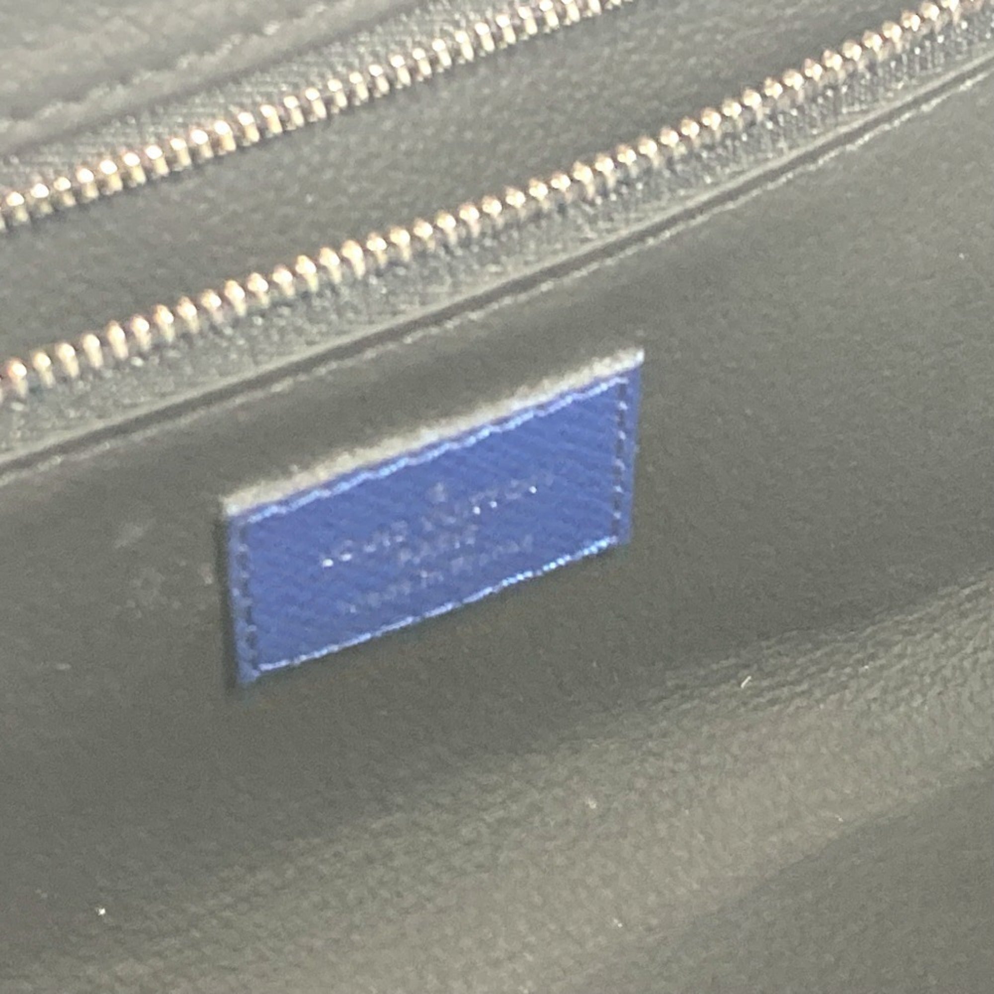 Louis Vuitton Taiga Blue Taiga Leather Monogram Clutch Bag Handbag (Pre-Owned)