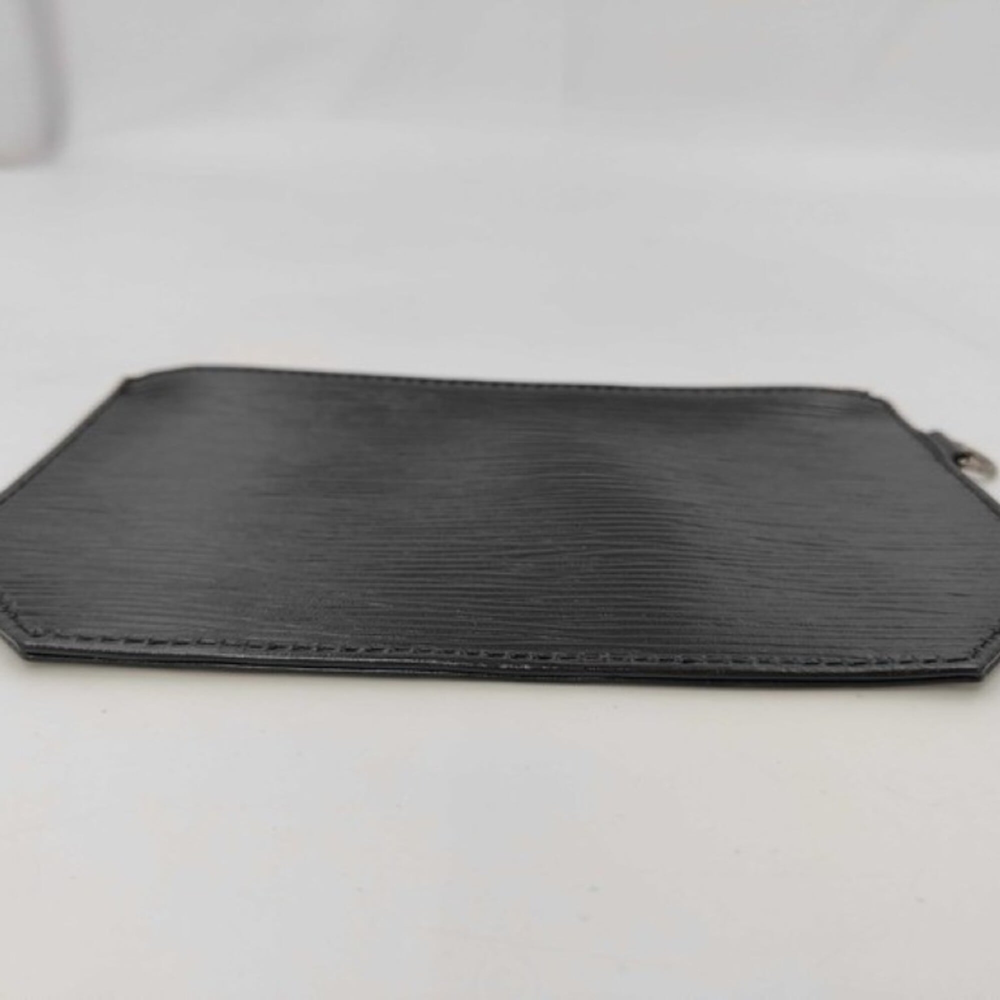 Louis Vuitton Black Epi Leather Pouch (Pre-Owned)