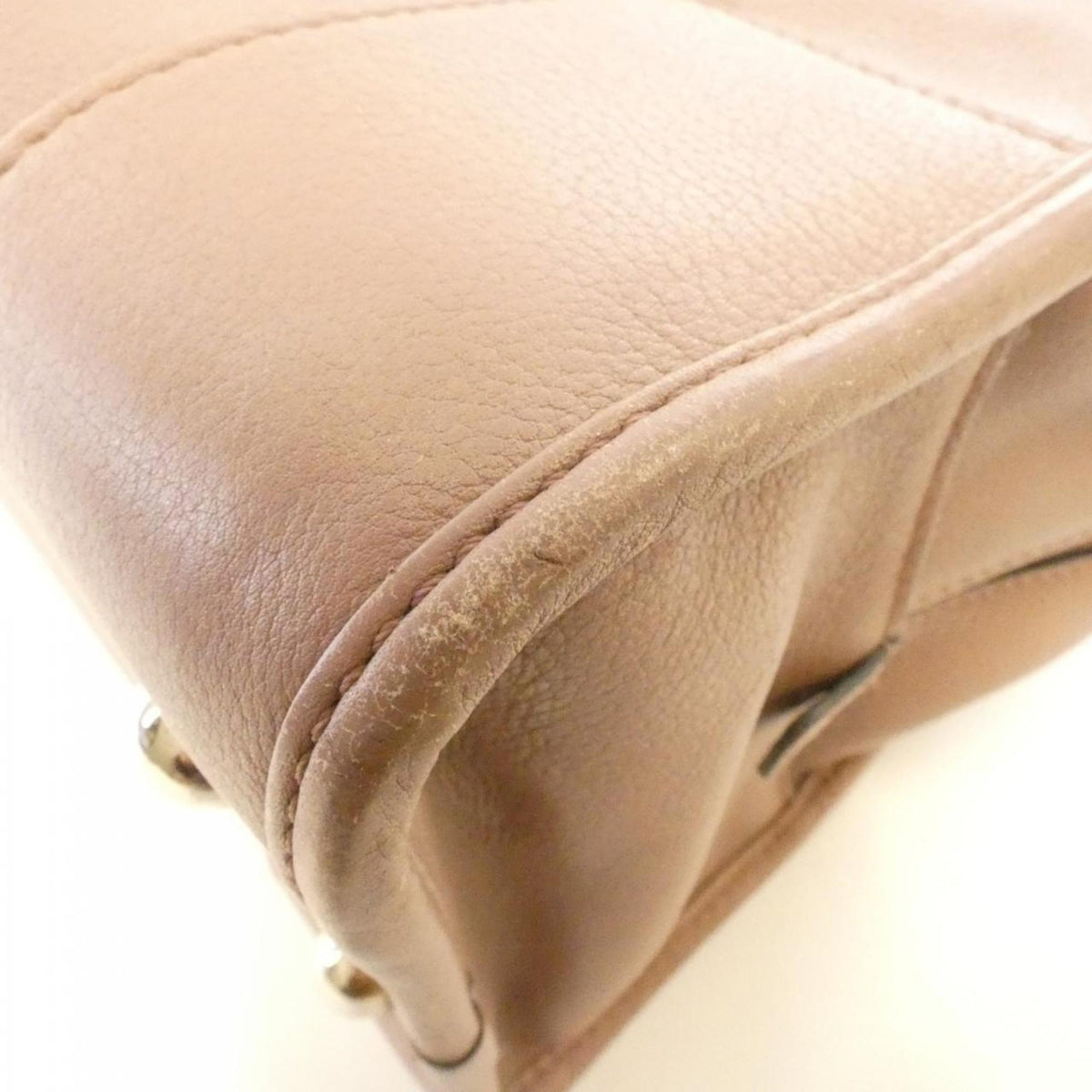 Loewe Pink Leather Handbag (Pre-Owned)