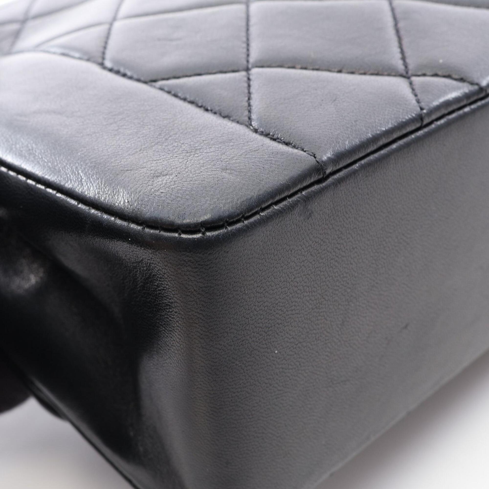 Chanel Black Leather Handbag Shoulder Bag (Pre-Owned)