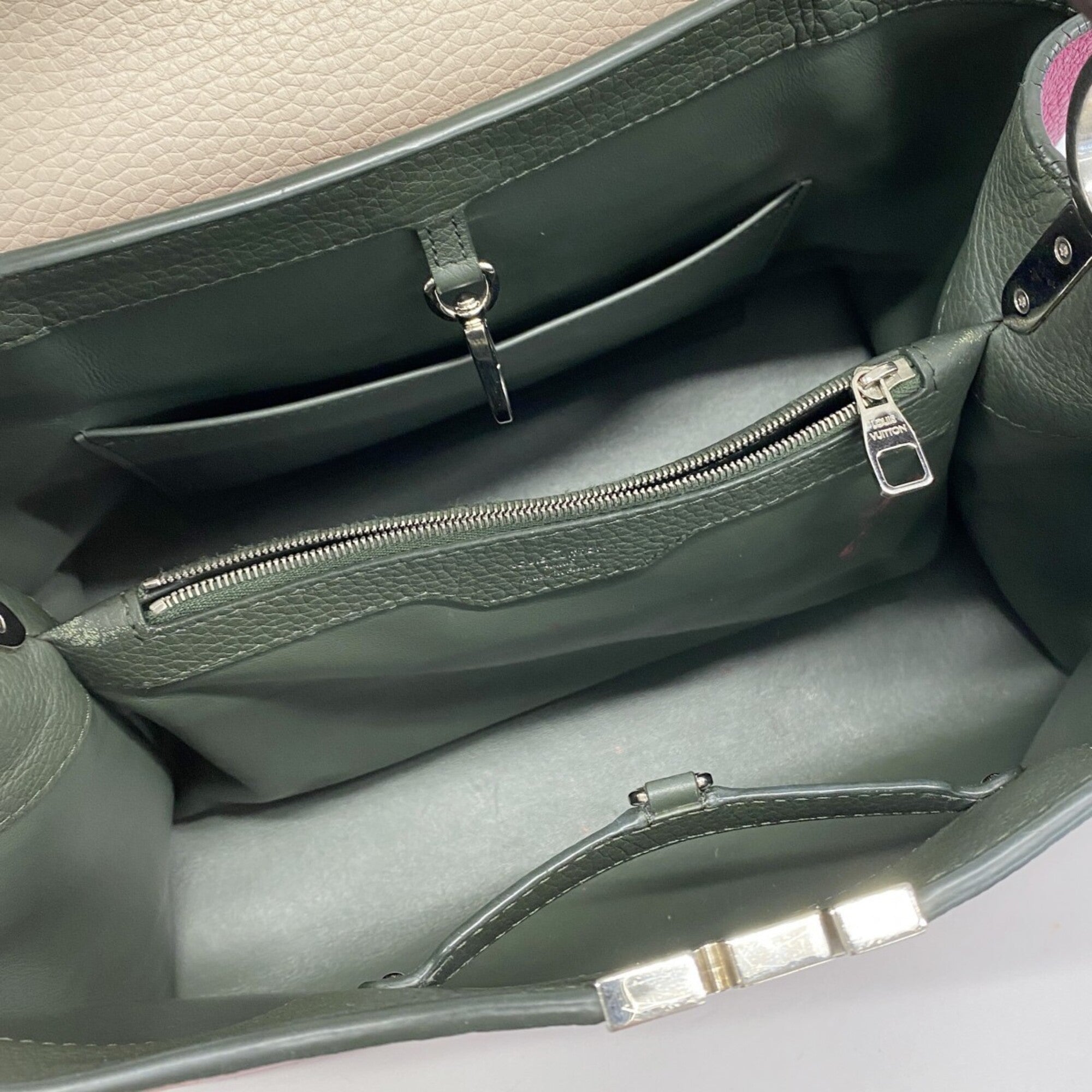 Louis Vuitton Purple Handbag (Pre-Owned)