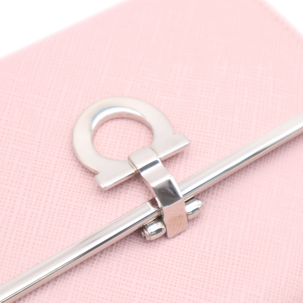 Salvatore Ferragamo Gancini Pink Leather Wallet (Bi-Fold) (Pre-Owned)