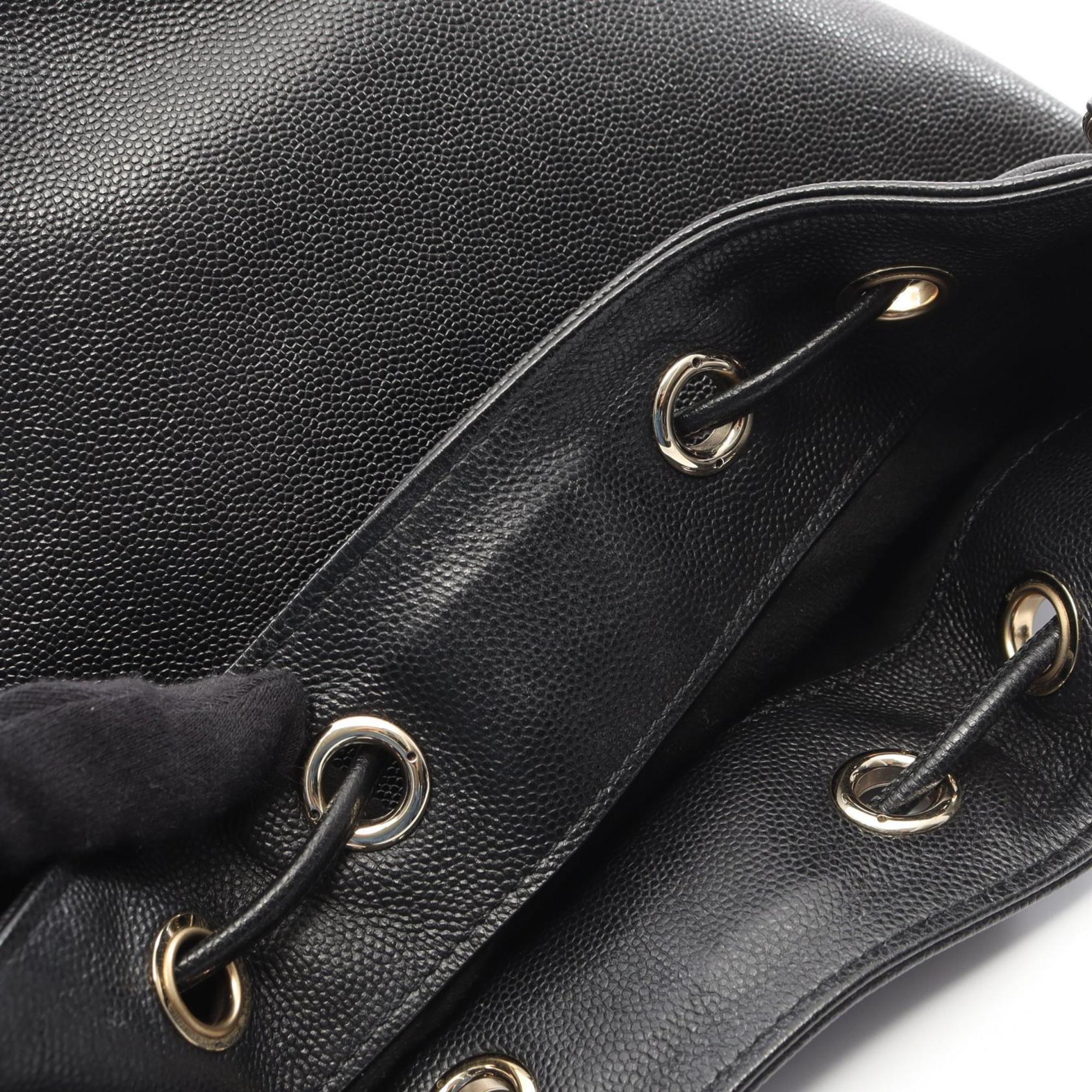 Chanel Black Leather Handbag Shoulder Bag (Pre-Owned)