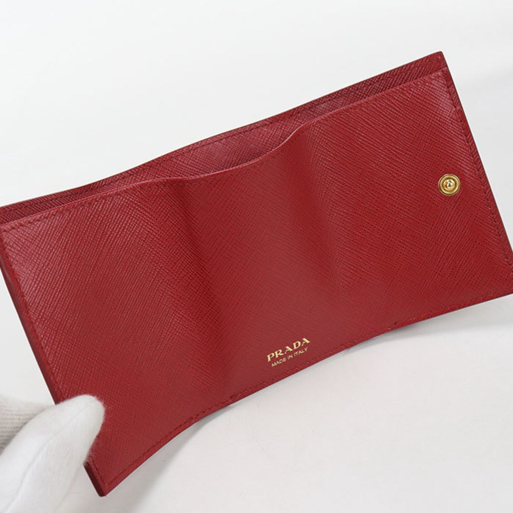 Prada Red Color Leather Wallet (Tri-Fold) (Pre-Owned)