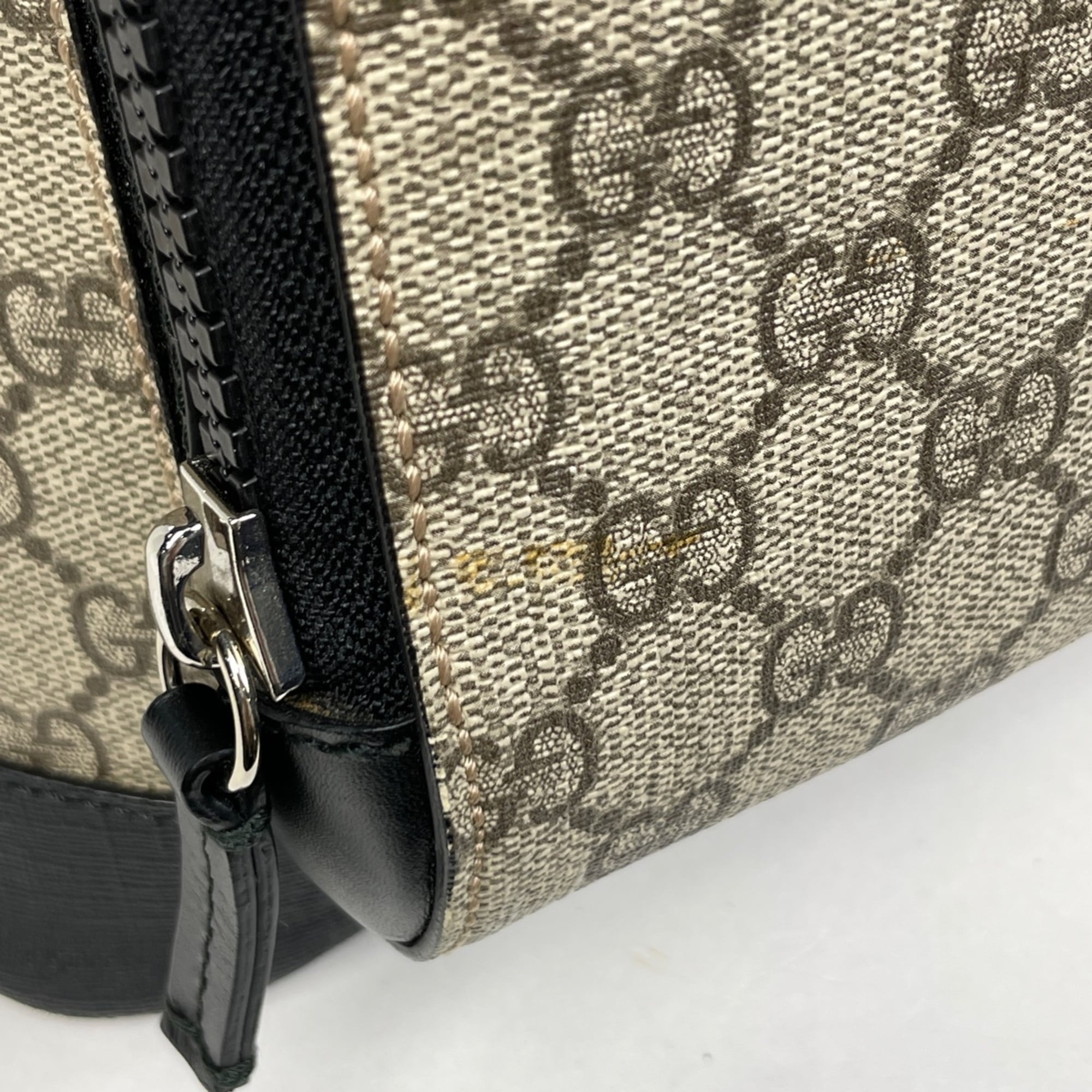 Gucci Beige Black Gg Supreme Coated Canvas Leather Backpack (Pre-Owned)