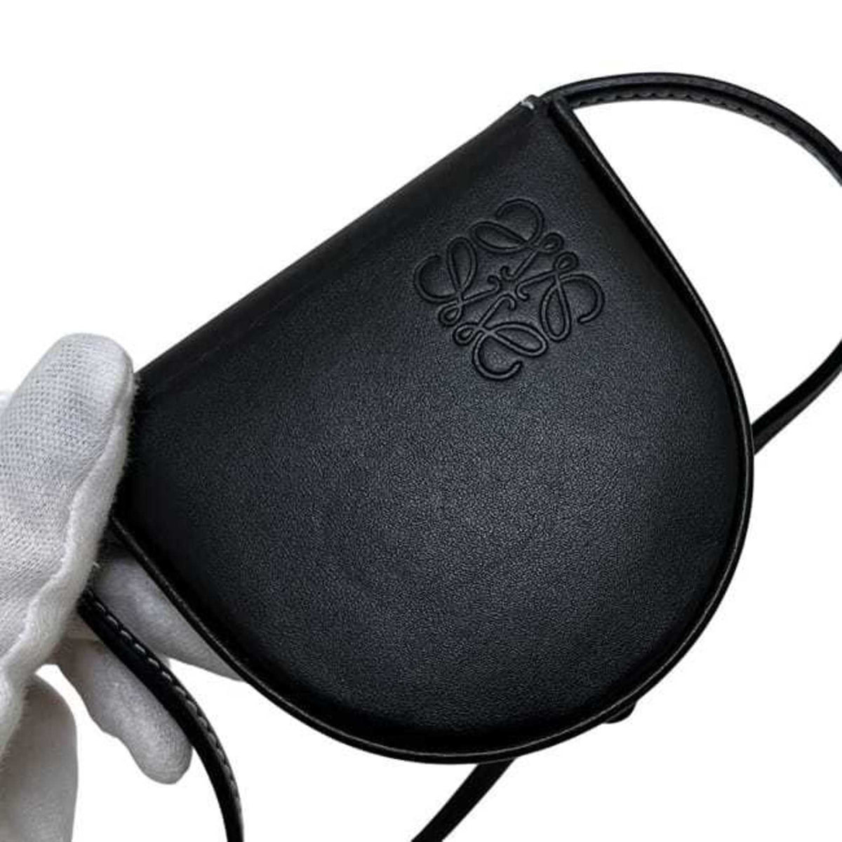 Loewe Black Leather Pochette Pouch (Pre-Owned)