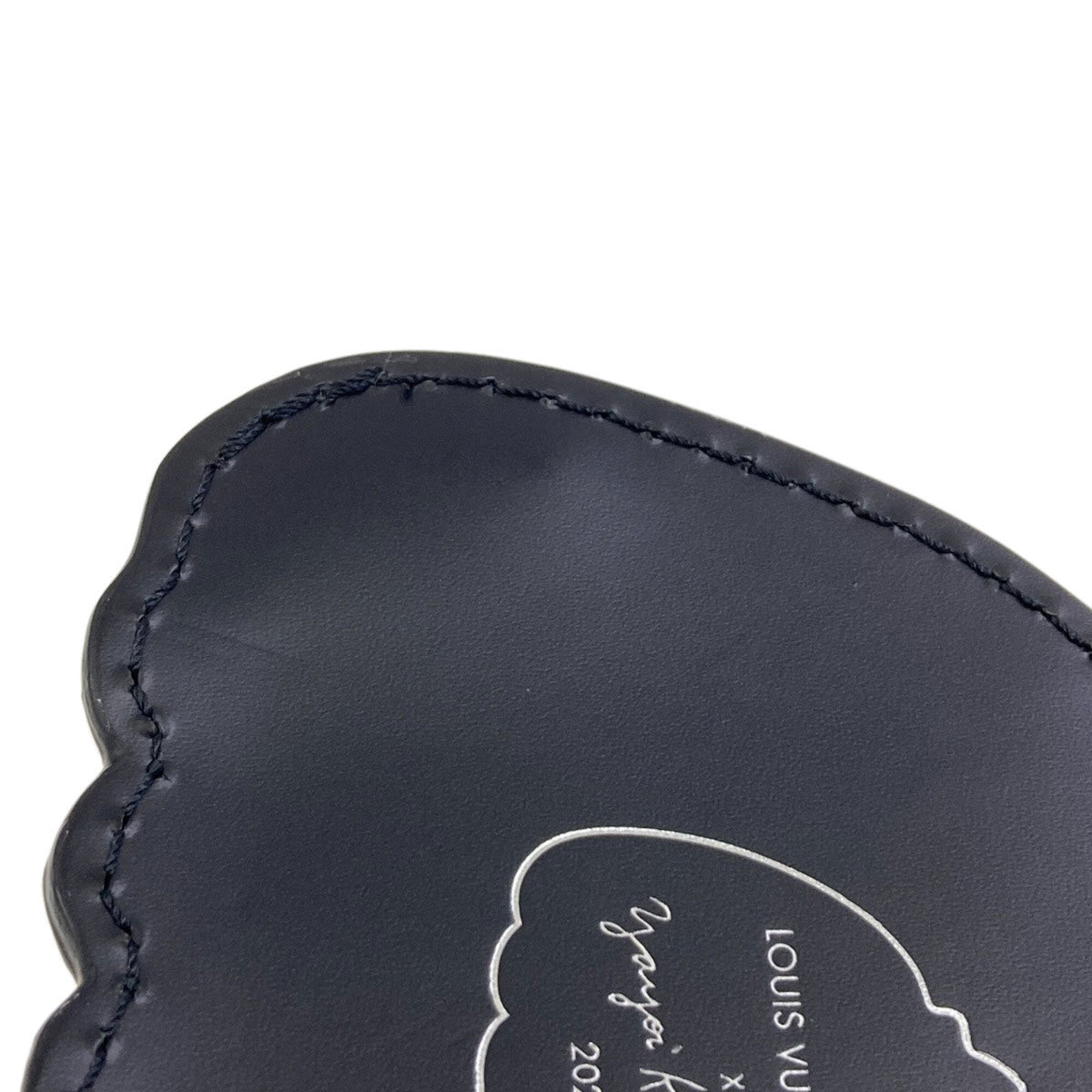 Louis Vuitton Blanc Noir Epi Leather Handbag (Pre-Owned)