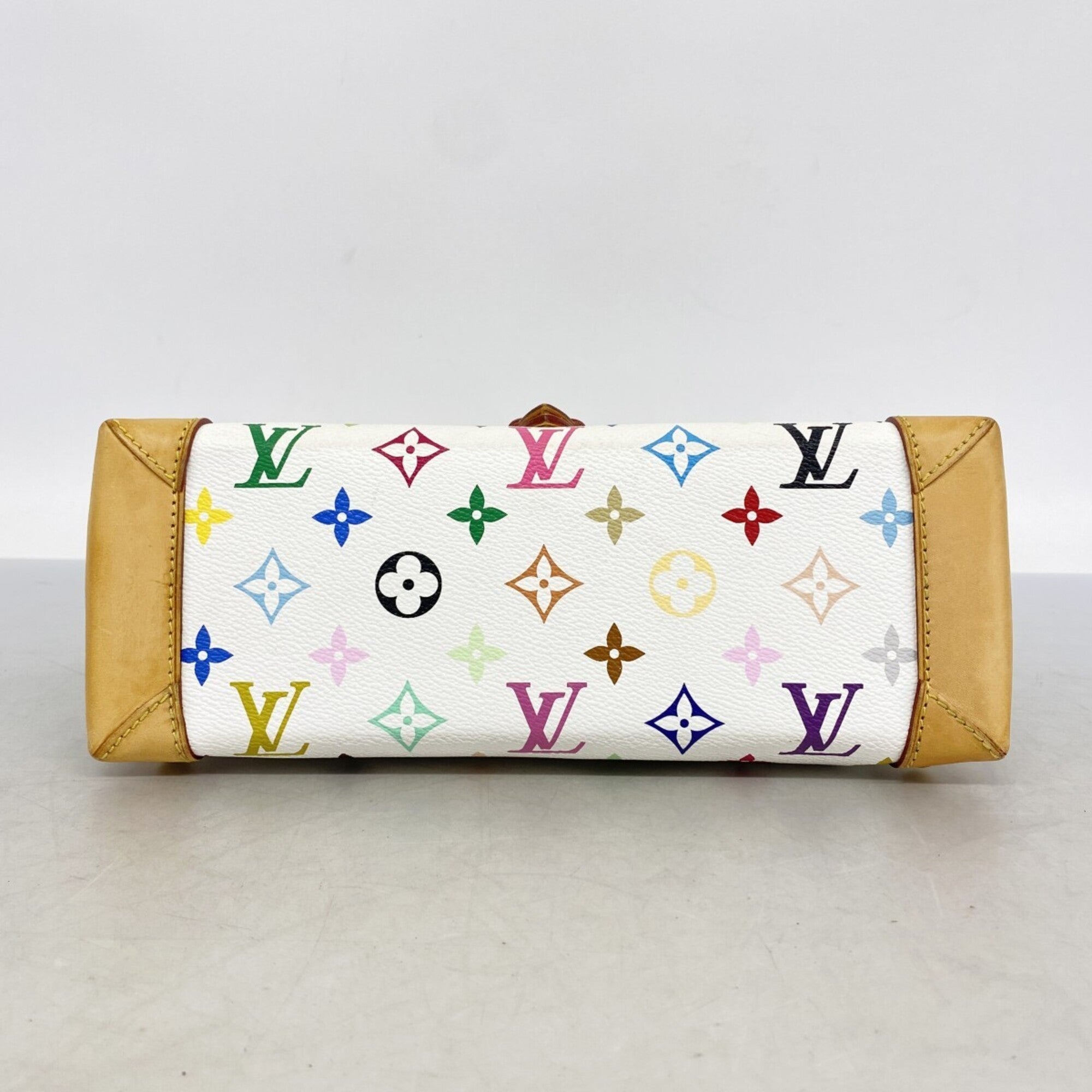 Louis Vuitton Blanc Shoulder Bag (Pre-Owned)