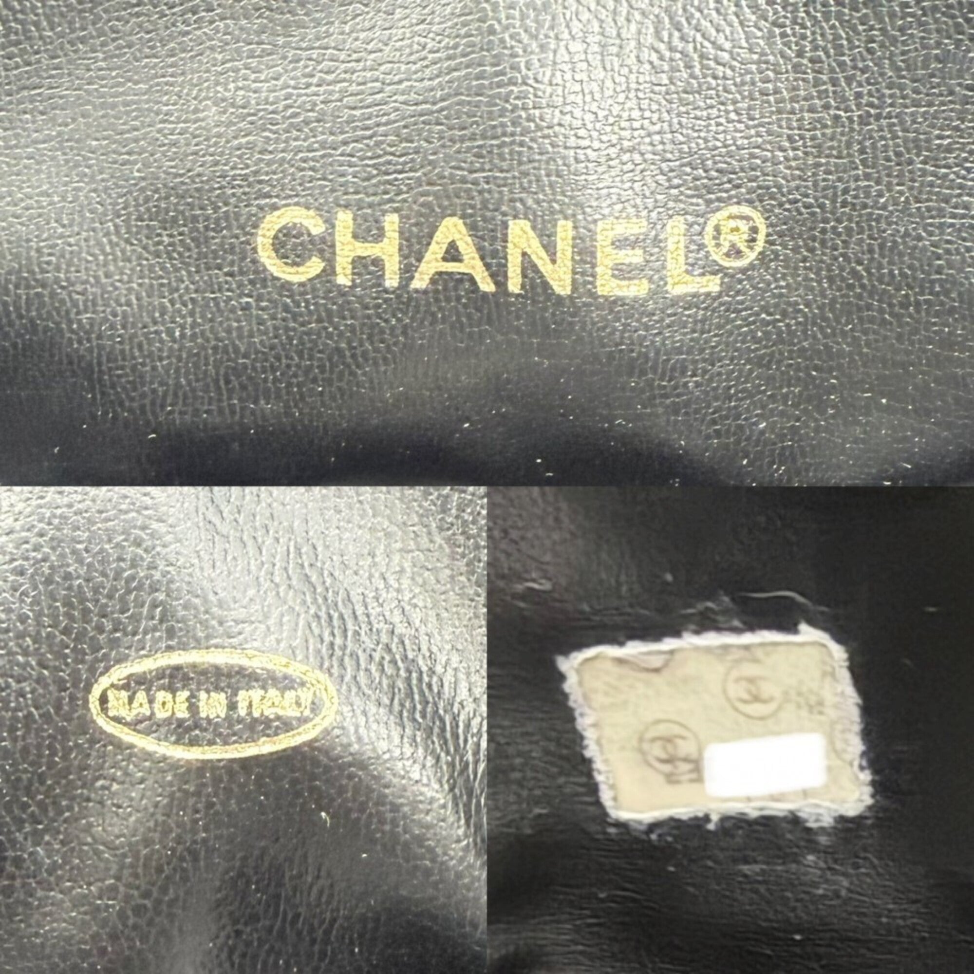 Chanel Black Grained Calfskin Handbag (Pre-Owned)