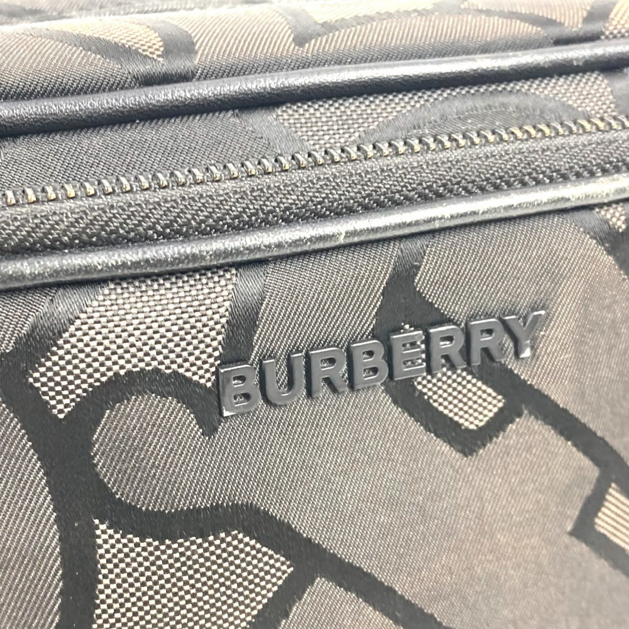 Burberry Black Gray Nylon Canvas Pochette Shoulder Bag (Pre-Owned)