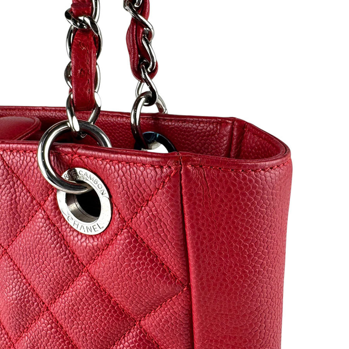 Chanel Red Color Grained Calfskin Handbag (Pre-Owned)