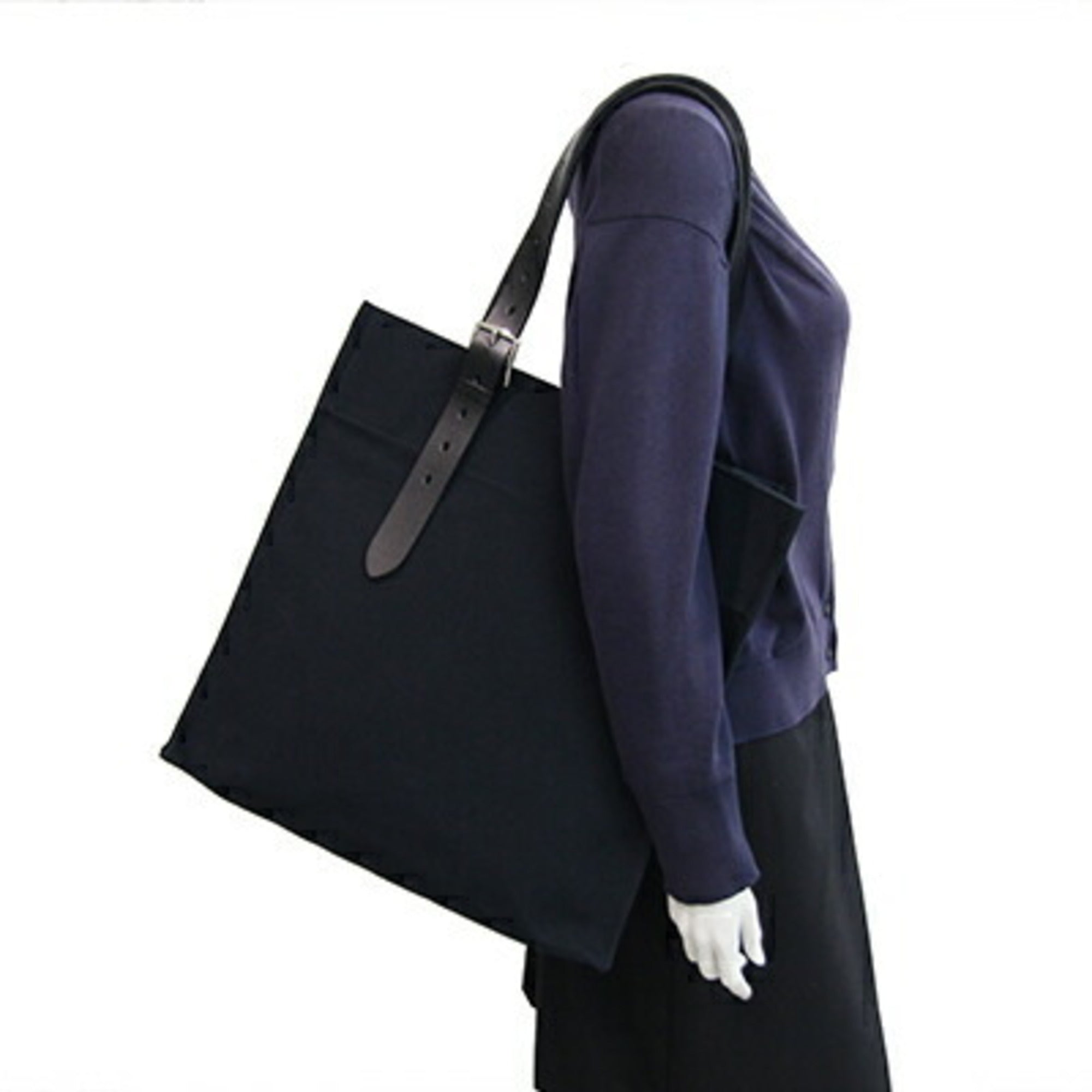 Hermes Black Vache Leather Tote Bag (Pre-Owned)