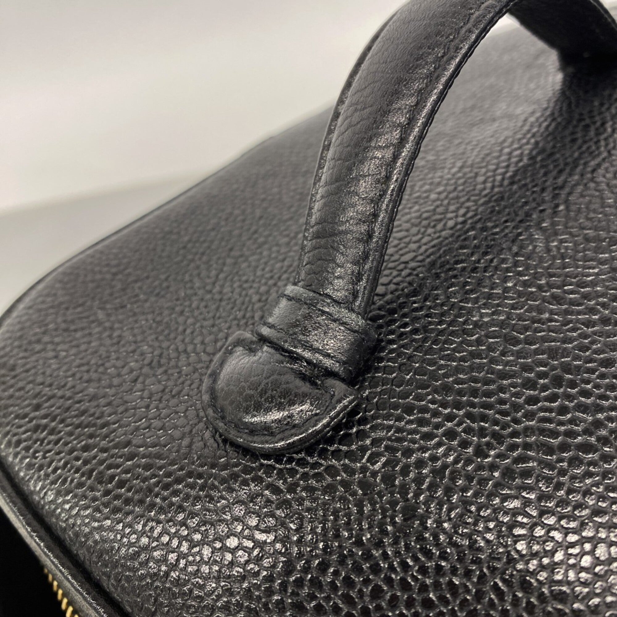 Chanel Black Grained Calfskin Vanity Bag (Pre-Owned)
