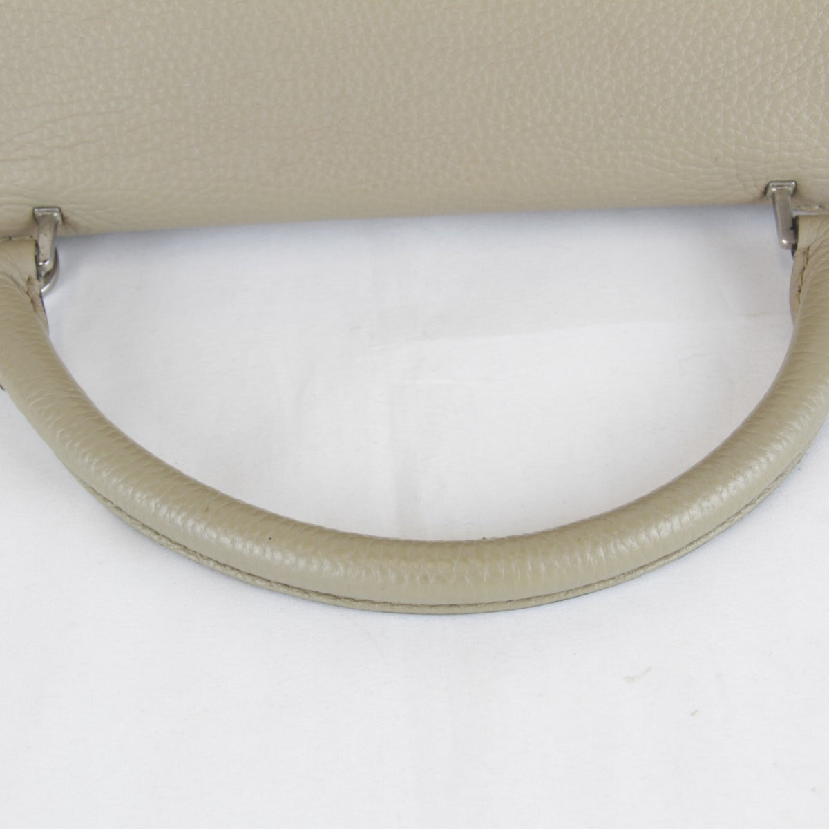 Celine Beige Leather Shoulder Bag (Pre-Owned)