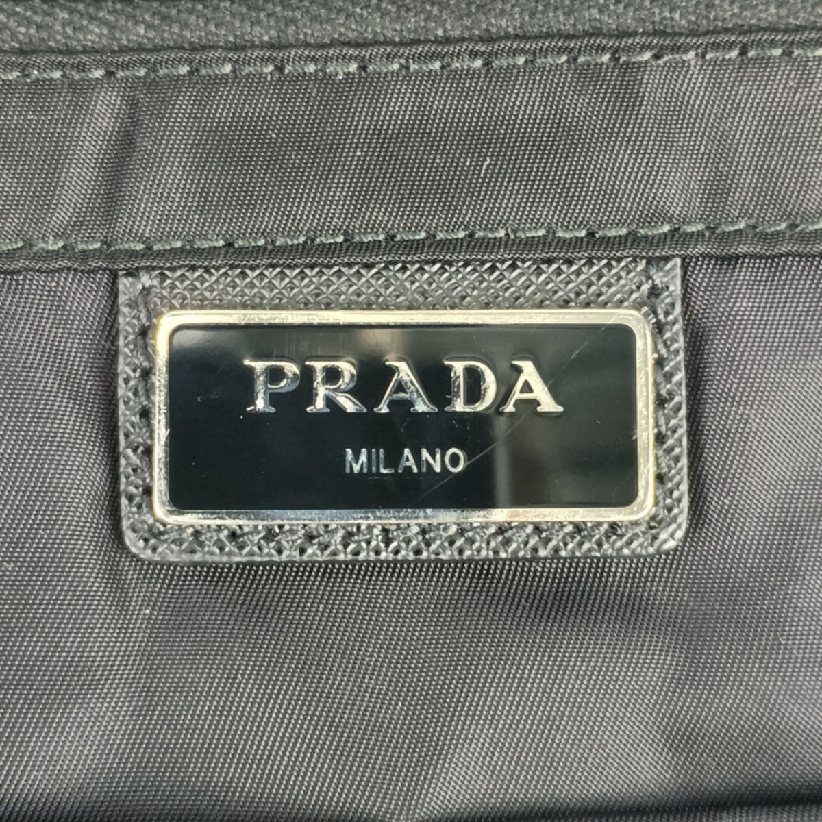 Prada Black Nylon Leather Messenger Bag Shoulder Bag (Pre-Owned)