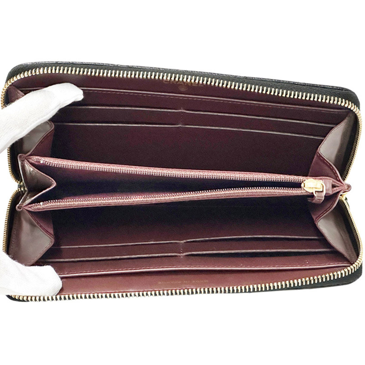 Chanel Matelasse Black Grained Calfskin Long Wallet (Bi-Fold) (Pre-Owned)