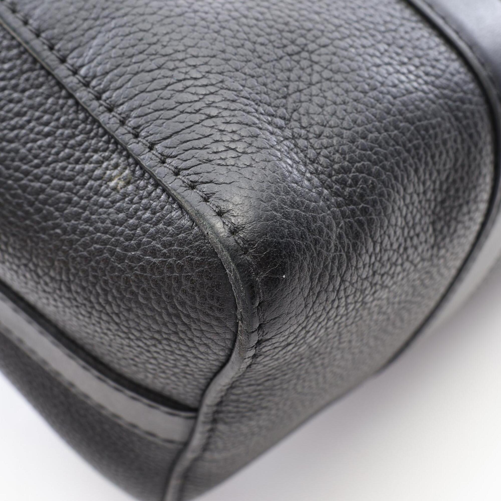 Louis Vuitton Black Leather Handbag Shoulder Bag (Pre-Owned)