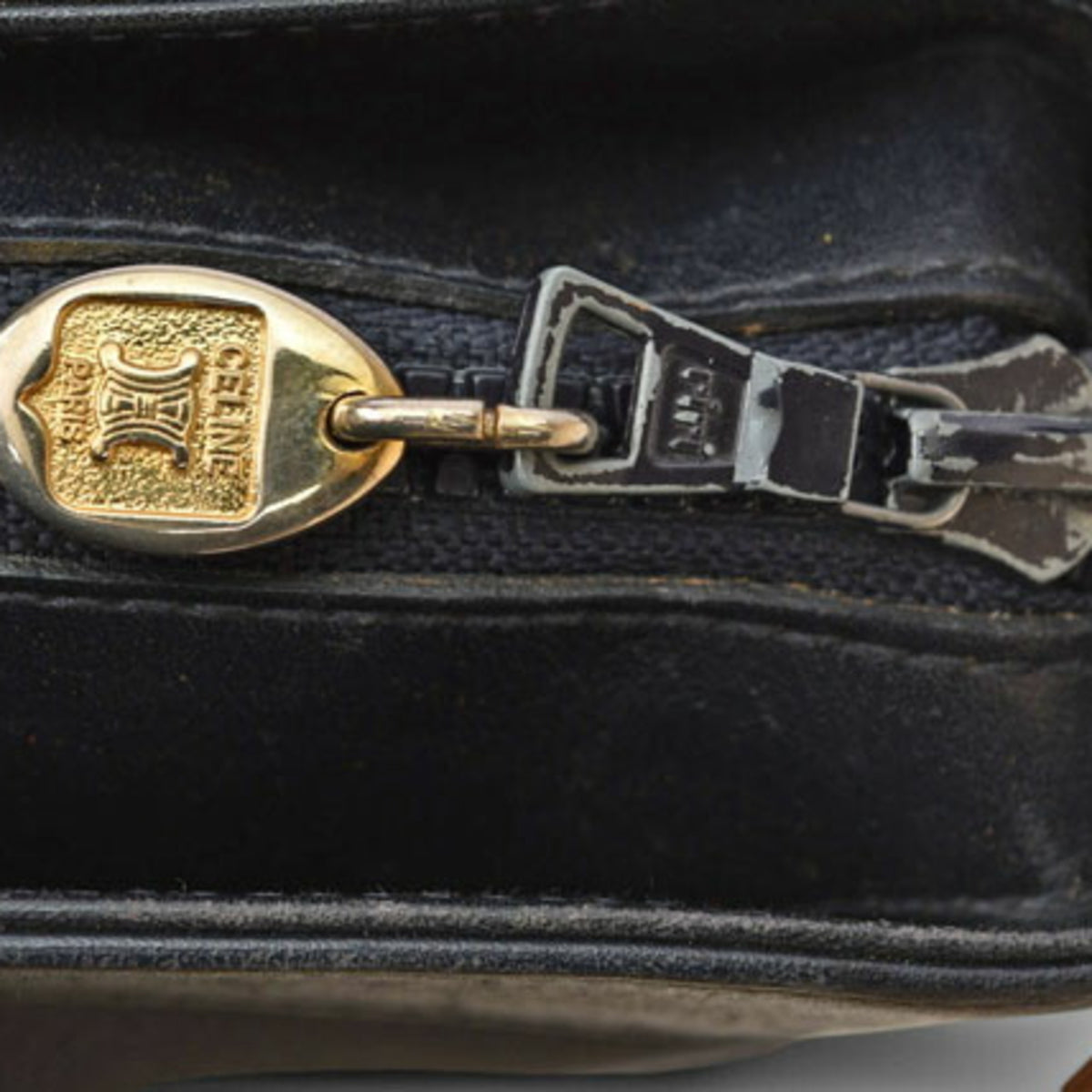 Celine Dark Navy Leather Shoulder Bag (Pre-Owned)