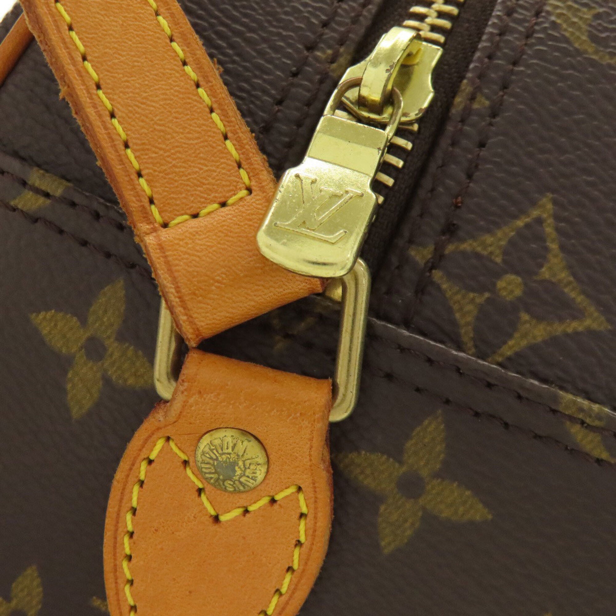 Louis Vuitton Monogram Monogram Monogram Canvas Shoulder Bag (Pre-Owned)