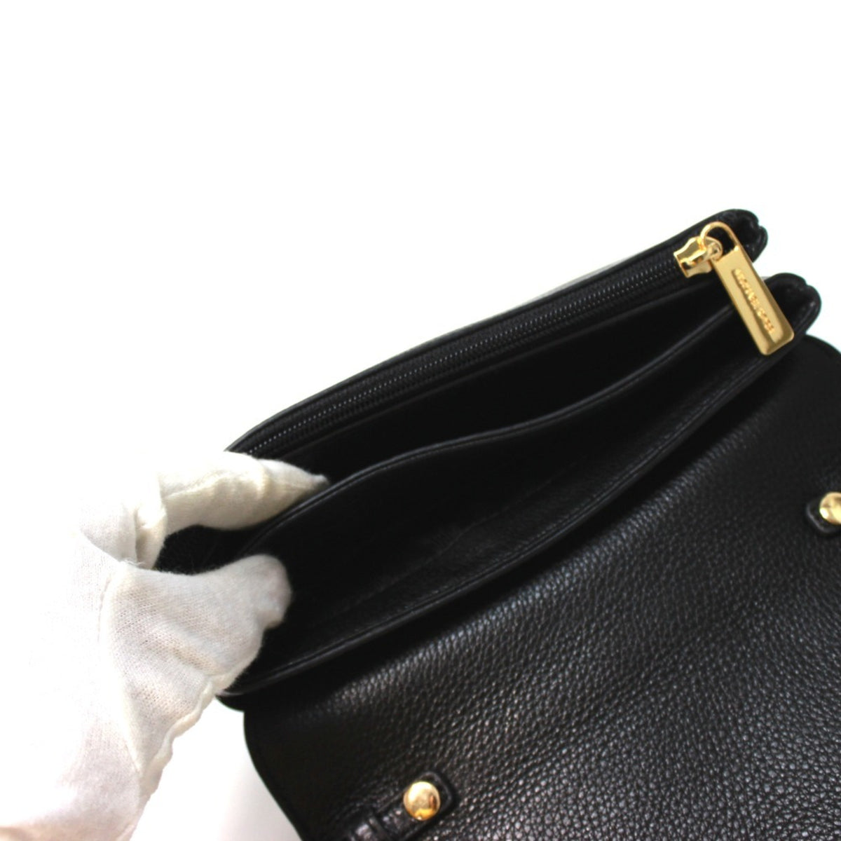 Michael Kors Black Leather Pochette Shoulder Bag (Pre-Owned)
