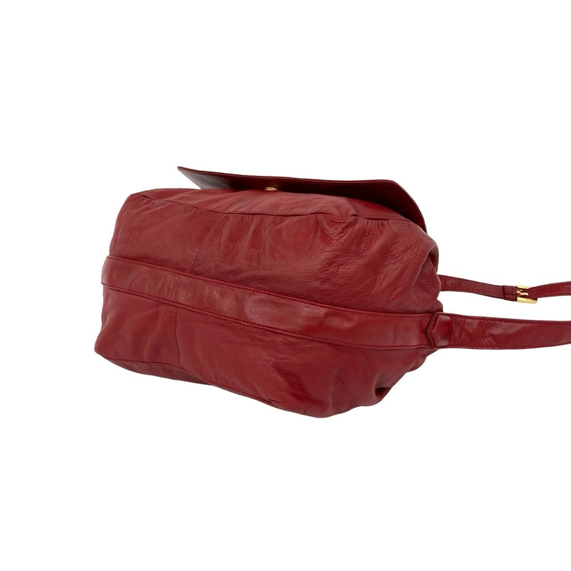 Loewe Red Color Leather Pochette Shoulder Bag (Pre-Owned)