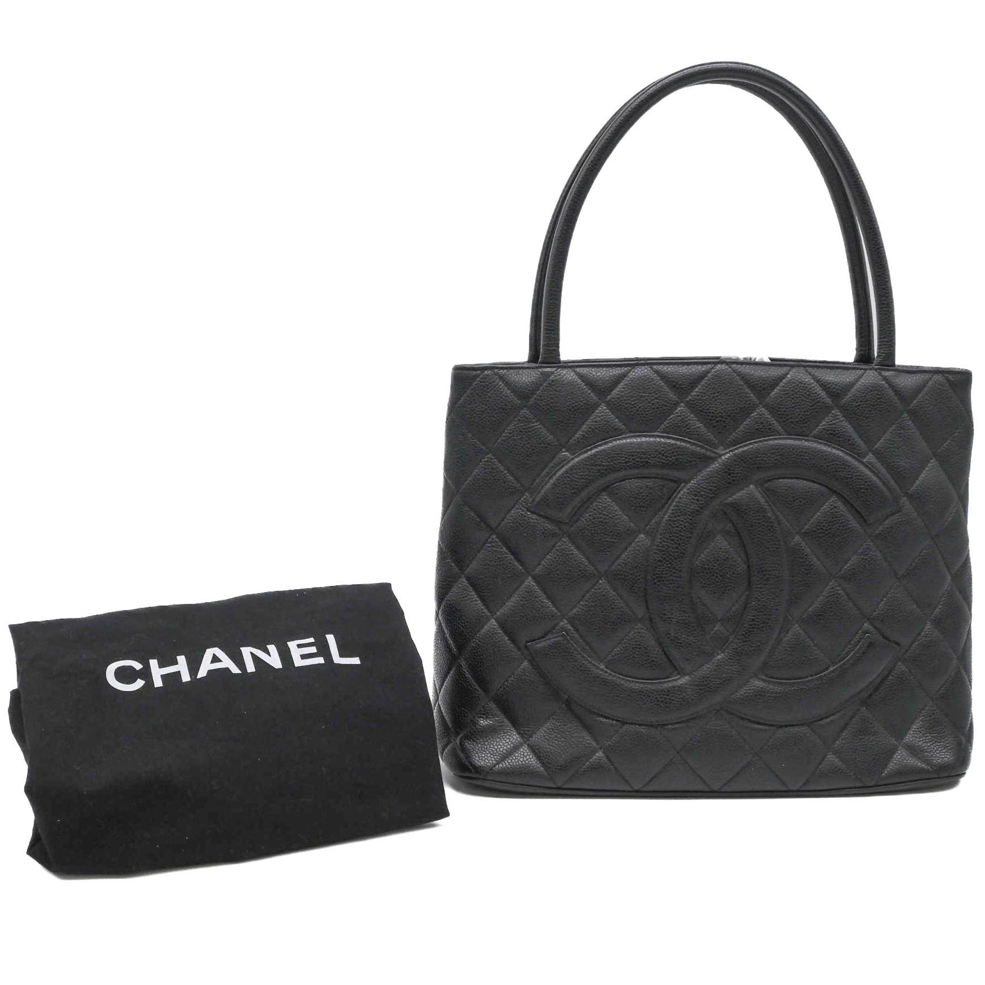 Chanel Black Grained Calfskin Handbag Tote Bag (Pre-Owned)
