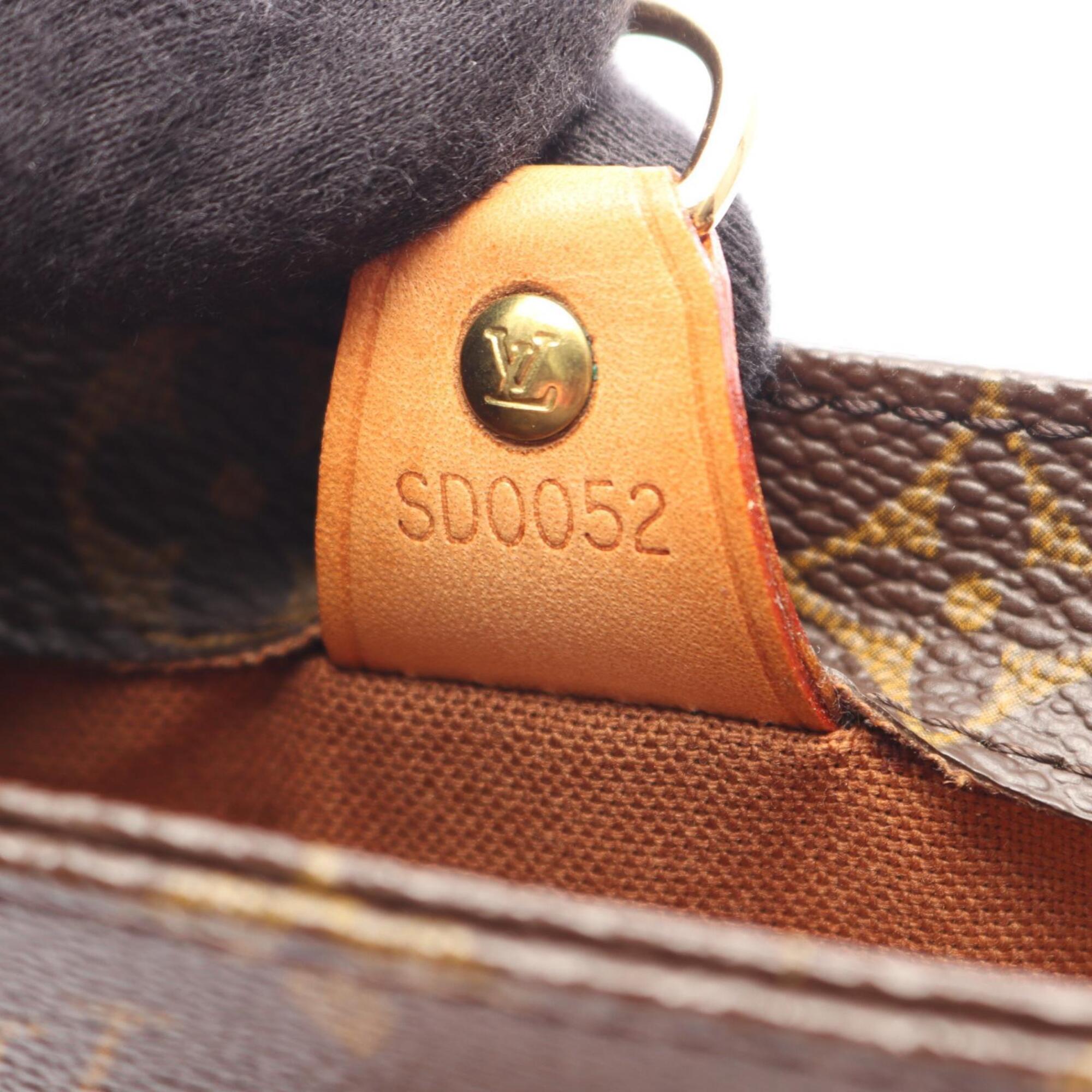 Louis Vuitton Brown Monogram Leather Handbag (Pre-Owned)