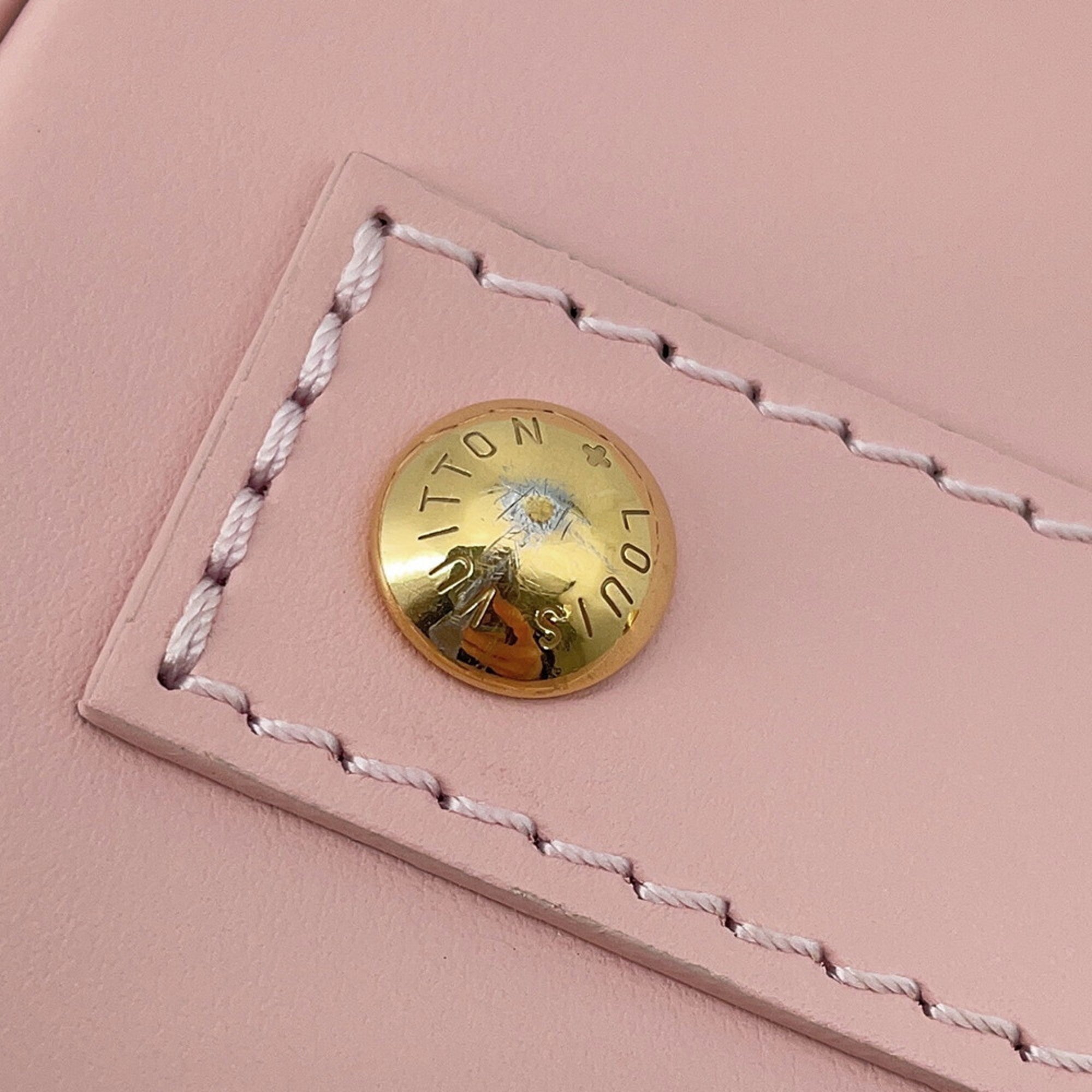 Louis Vuitton Pink Leather Handbag Shoulder Bag (Pre-Owned)