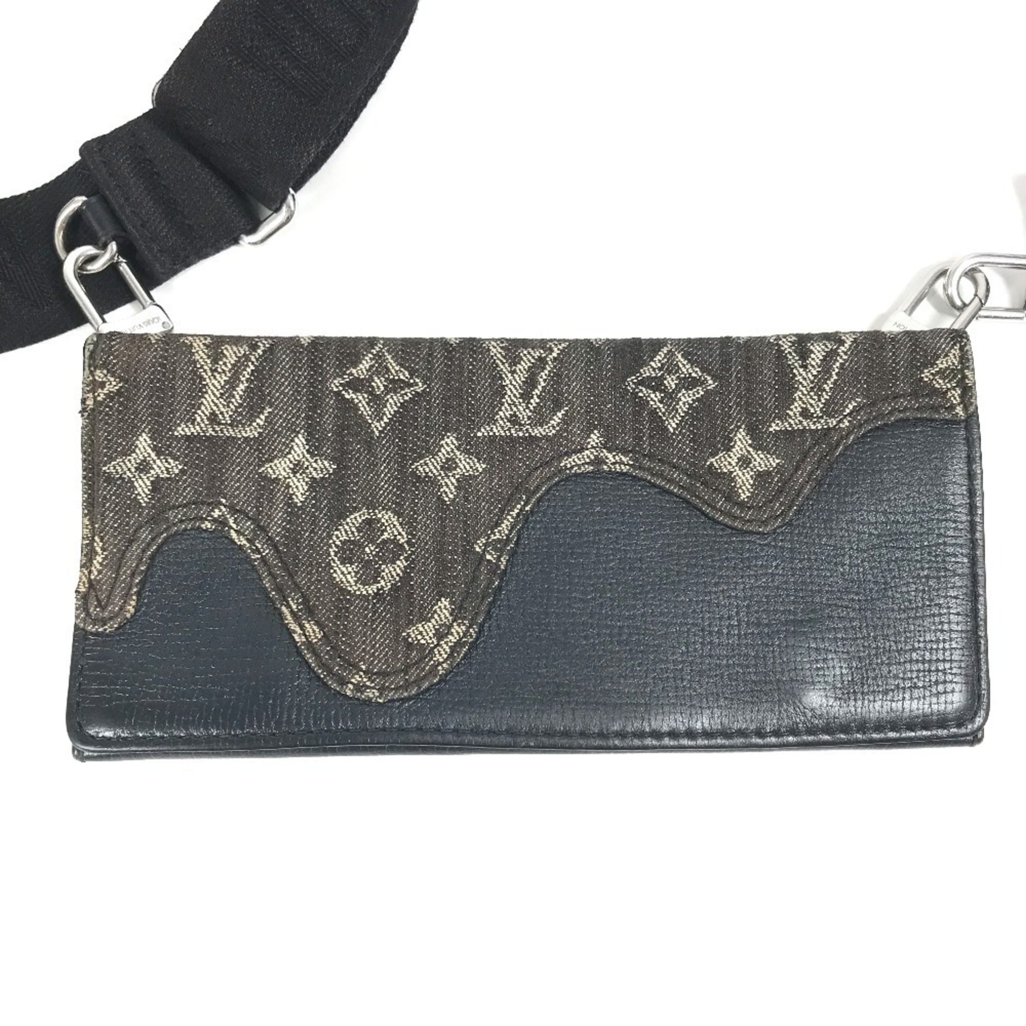 Louis Vuitton Black Monogram Monogram Denim Pouch Shoulder Bag (Pre-Owned)