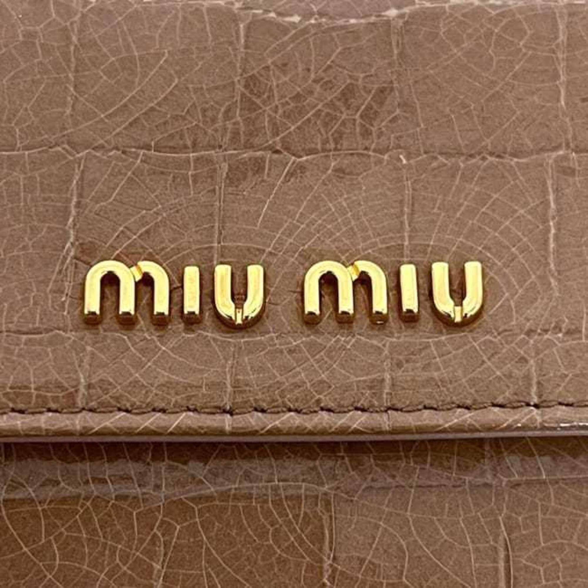 Miu Miu Beige Patent Leather Wallet (Bi-Fold) (Pre-Owned)