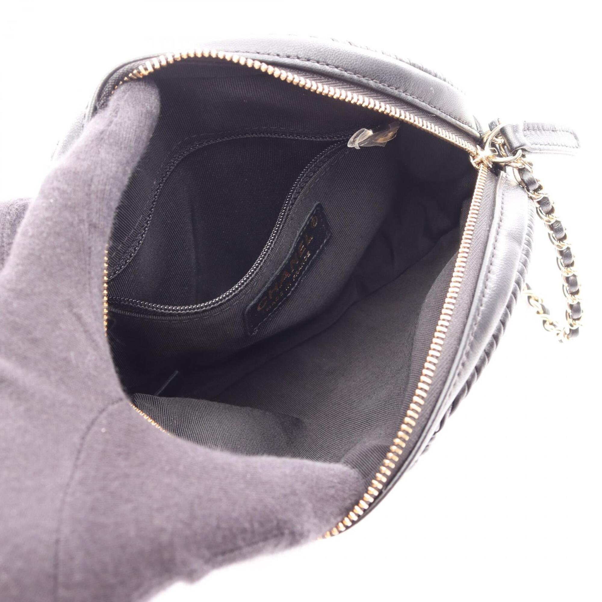 Chanel Black Leather Handbag Shoulder Bag (Pre-Owned)