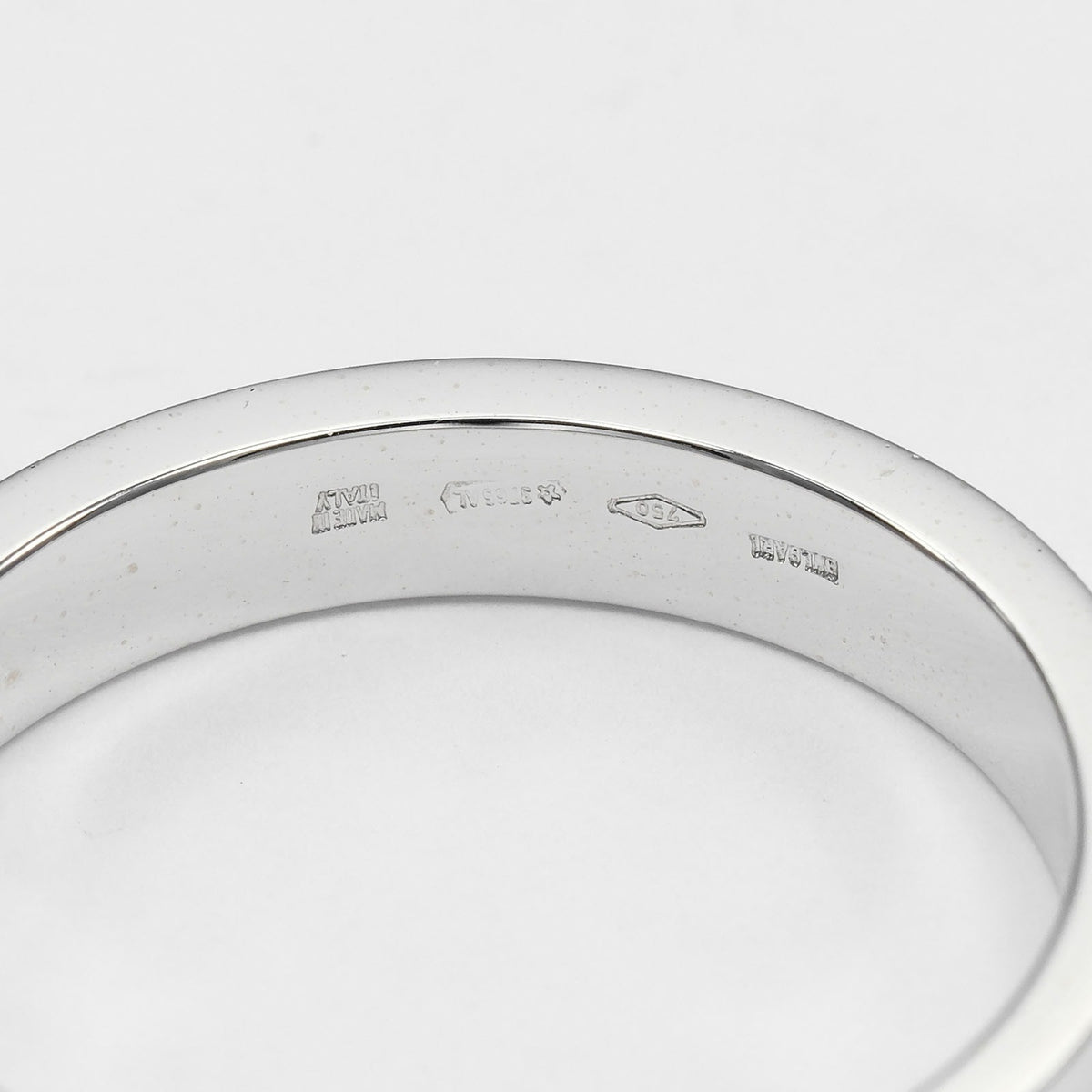 Bvlgari White Gold (18K) Band Ring (Pre-Owned)