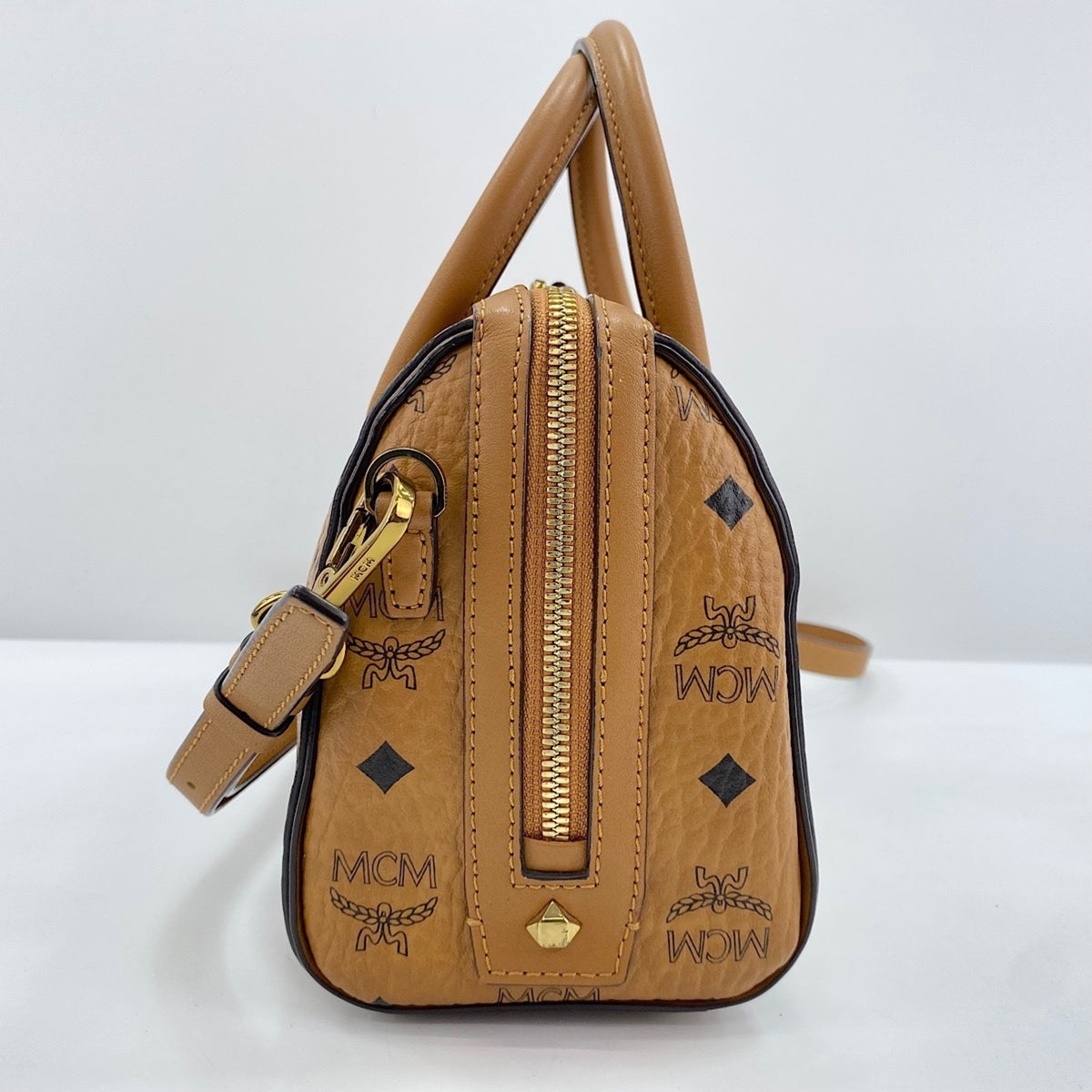 Mcm Brown Handbag (Pre-Owned)