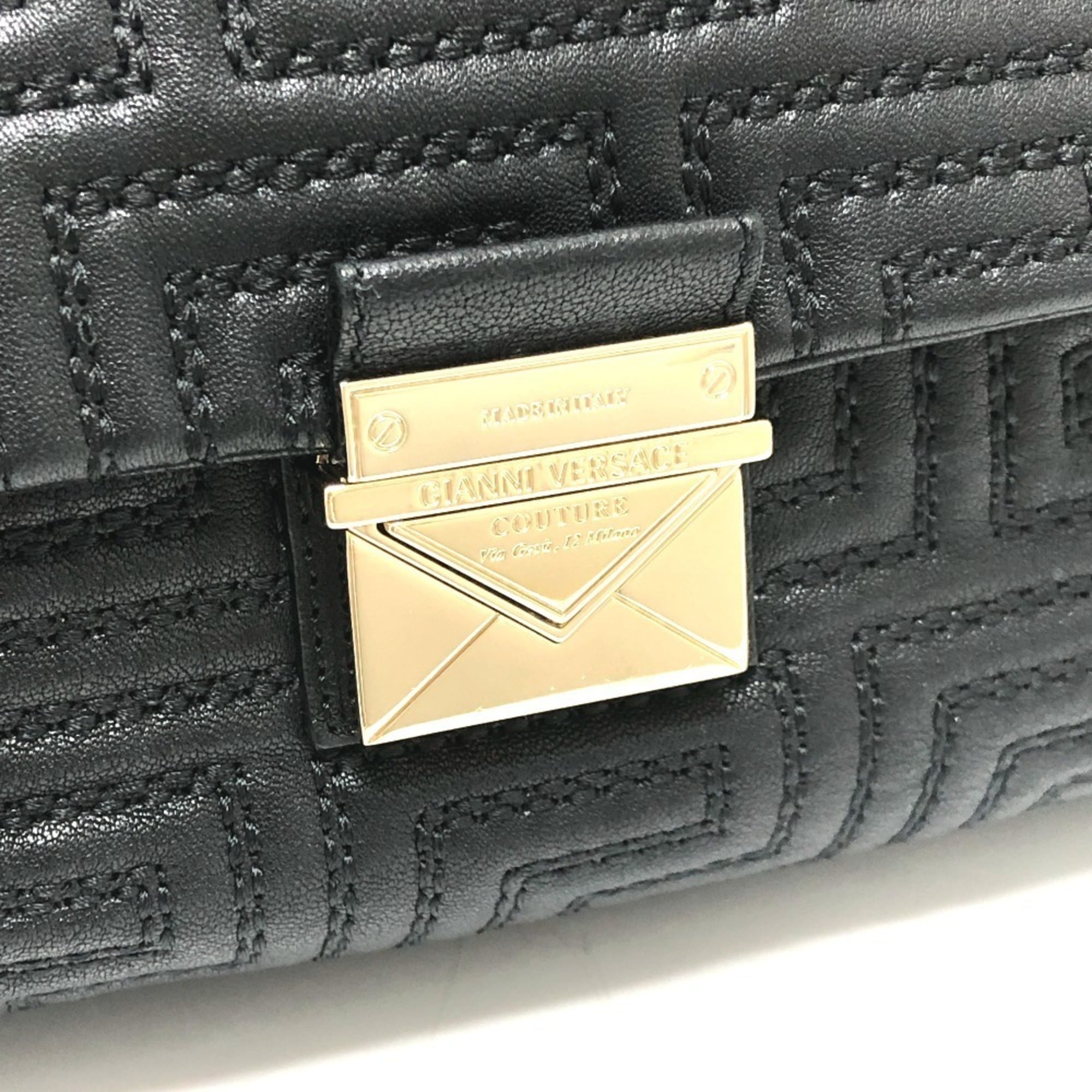 Valentino Black Leather Handbag Shoulder Bag (Pre-Owned)
