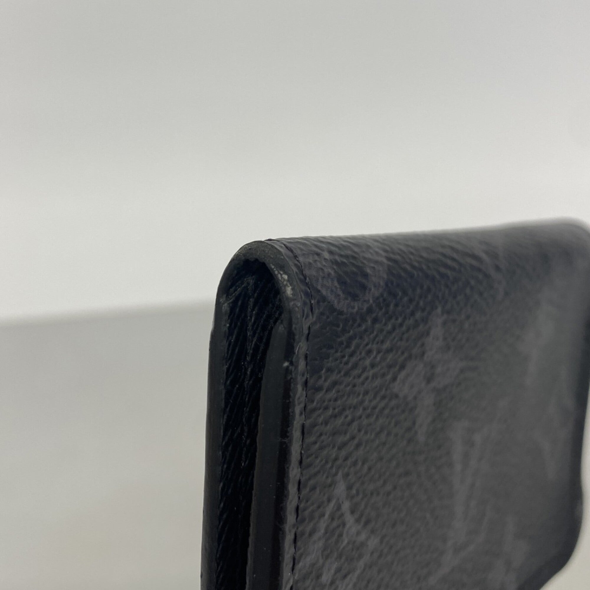 Louis Vuitton Black Coin Purse/Coin Case (Pre-Owned)