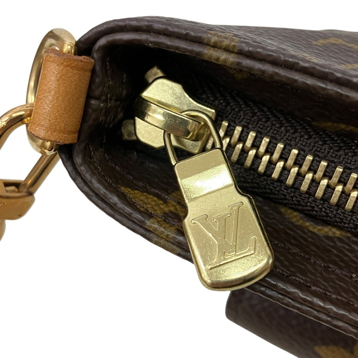 Louis Vuitton Brown Monogram Handbag Pouch (Pre-Owned)