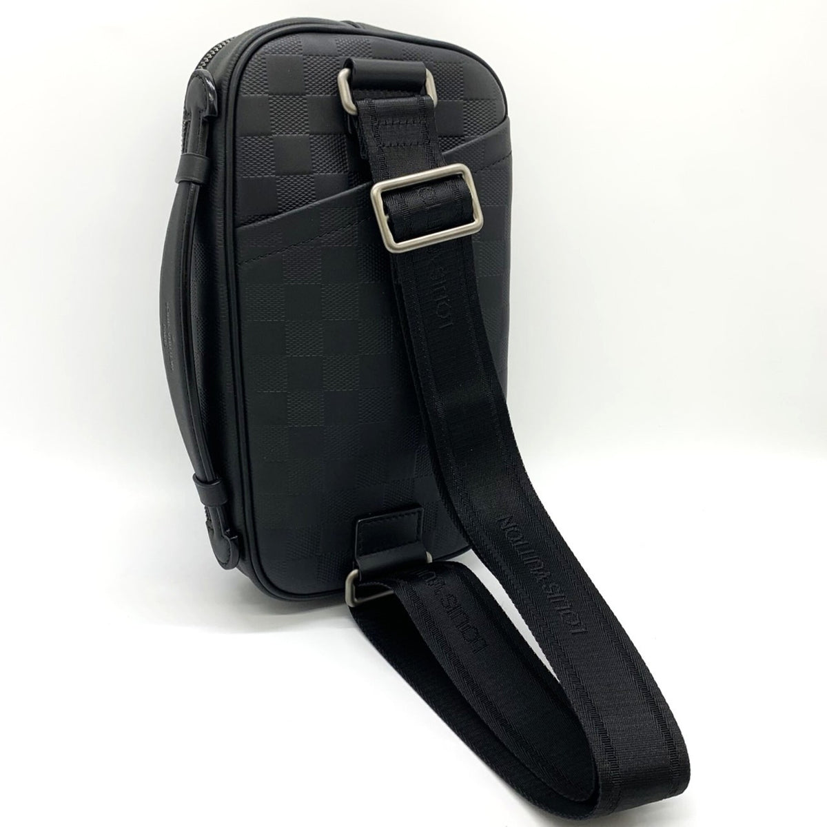 Louis Vuitton Black Leather Sling Bag (Pre-Owned)