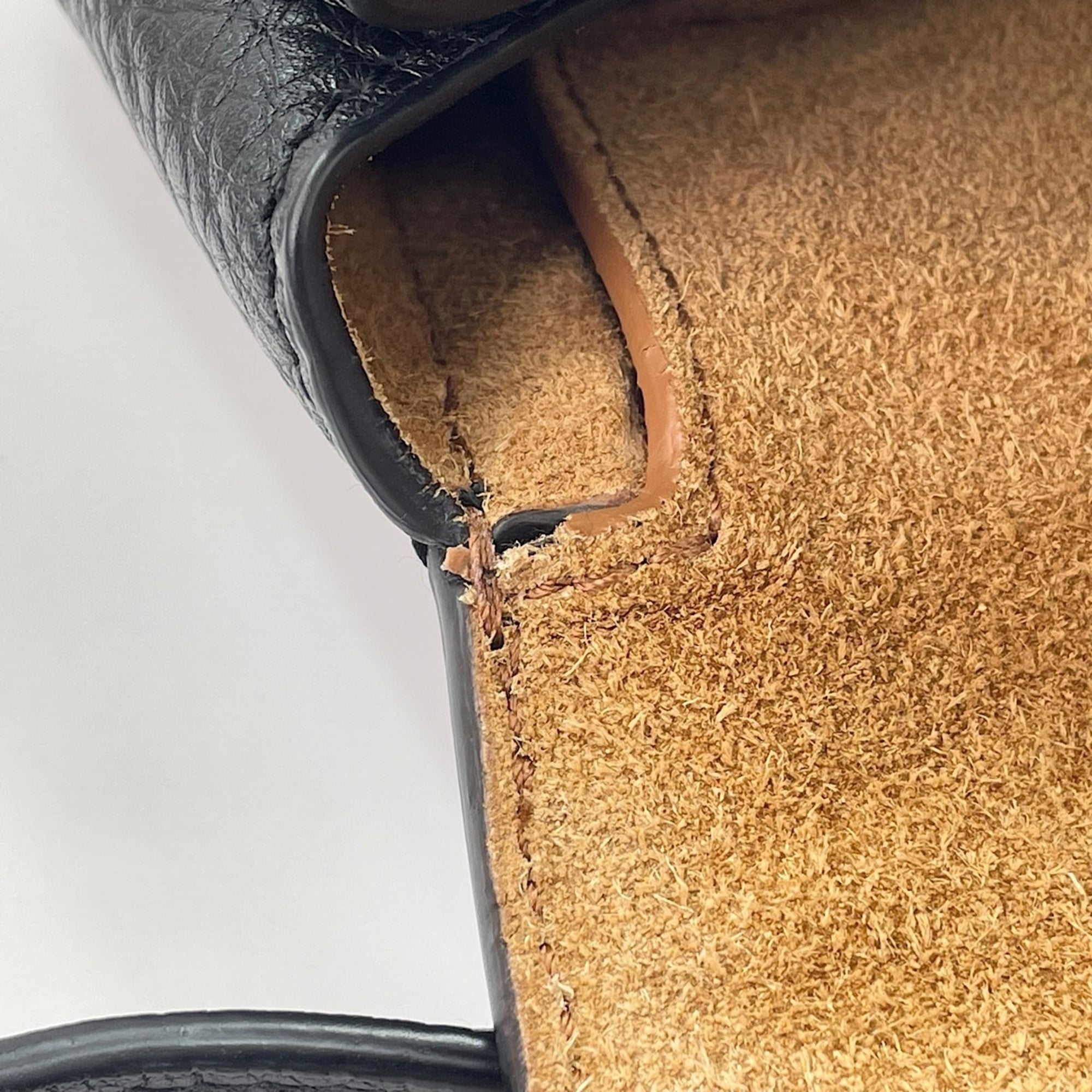 Bottega Veneta Black Shoulder Bag (Pre-Owned)