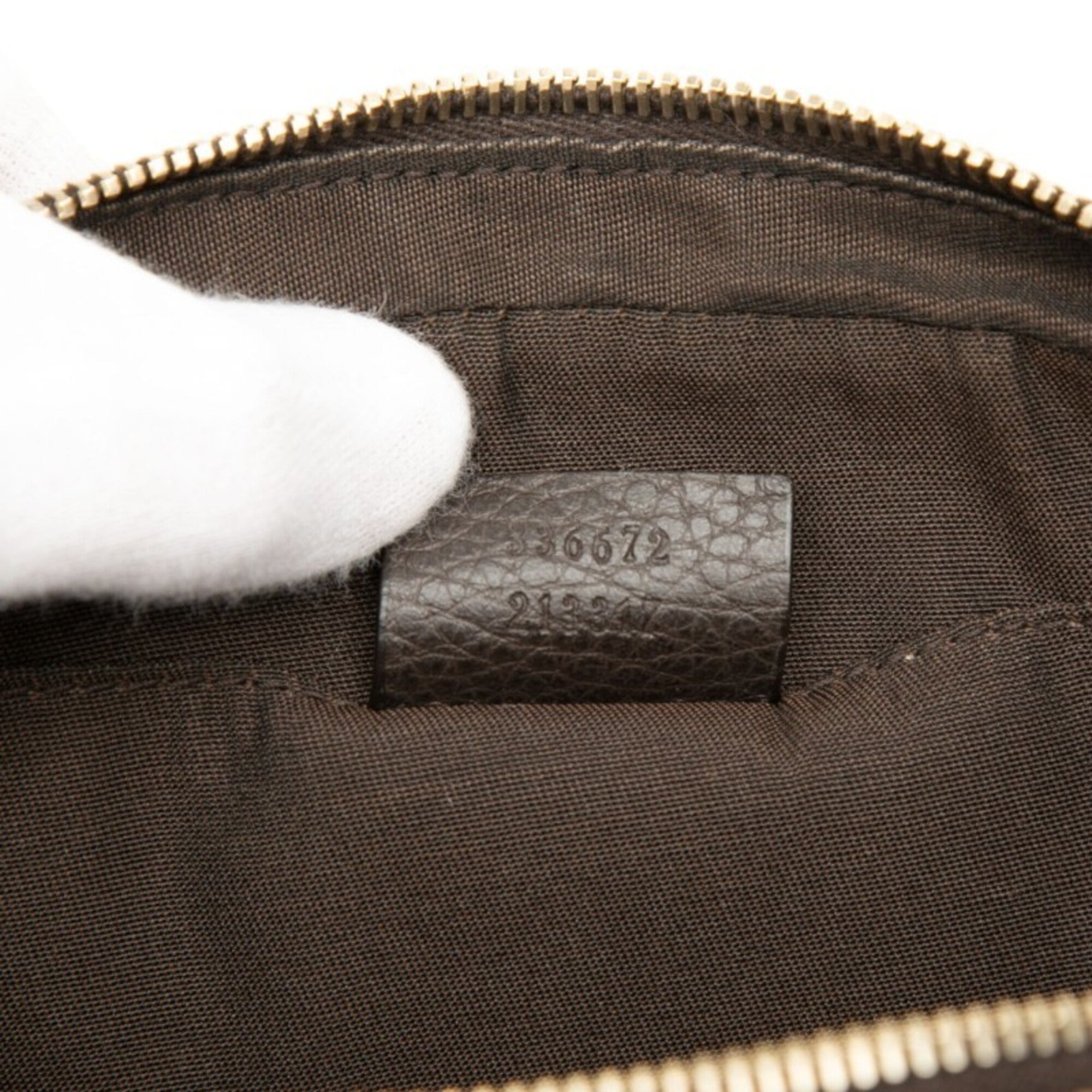Gucci Beige Brown Pvc Leather Sling Bag (Pre-Owned)