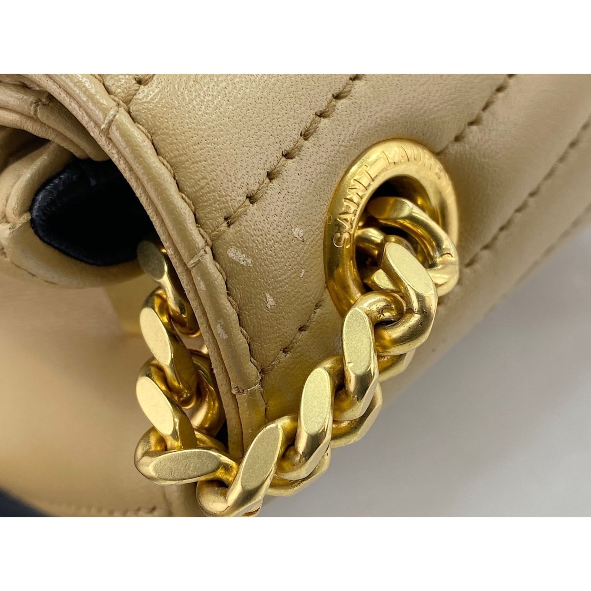 Yves Saint Laurent Beige Shoulder Bag (Pre-Owned)