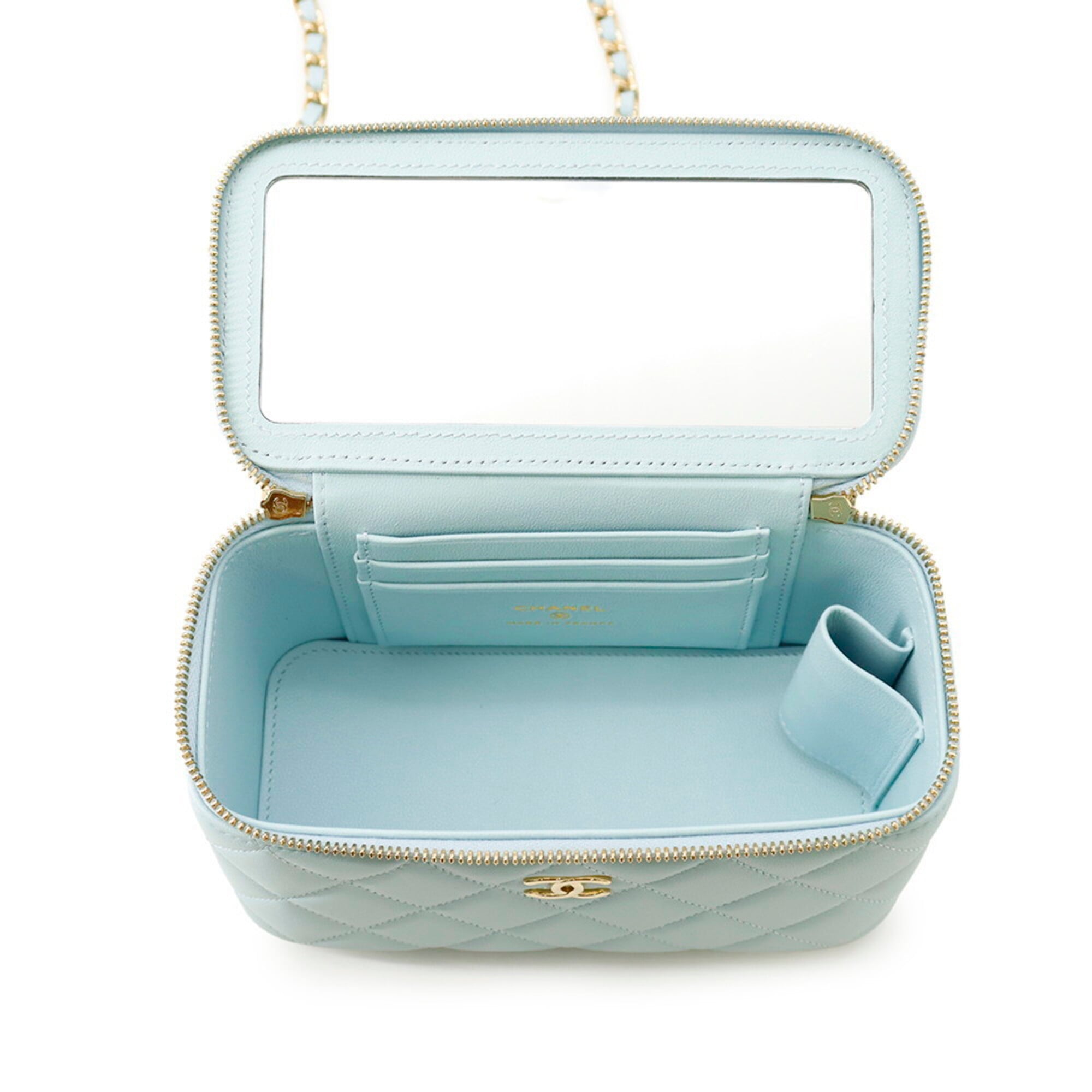 Chanel Matelasse Light Blue Leather Handbag Shoulder Bag (Pre-Owned)