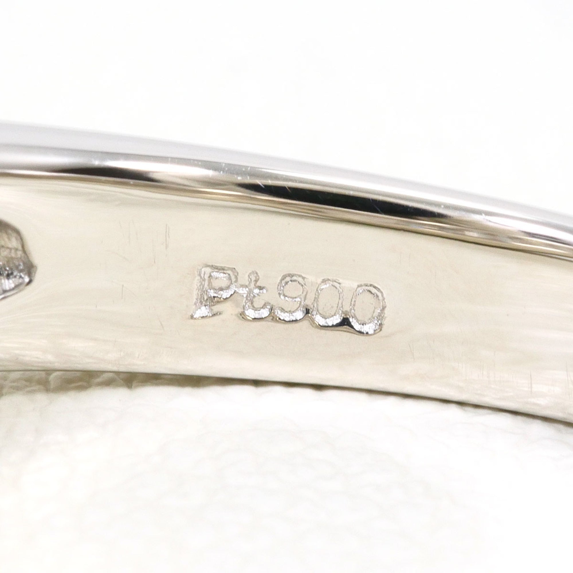 Unbranded Platinum Platinum 900 Band Ring (Pre-Owned)