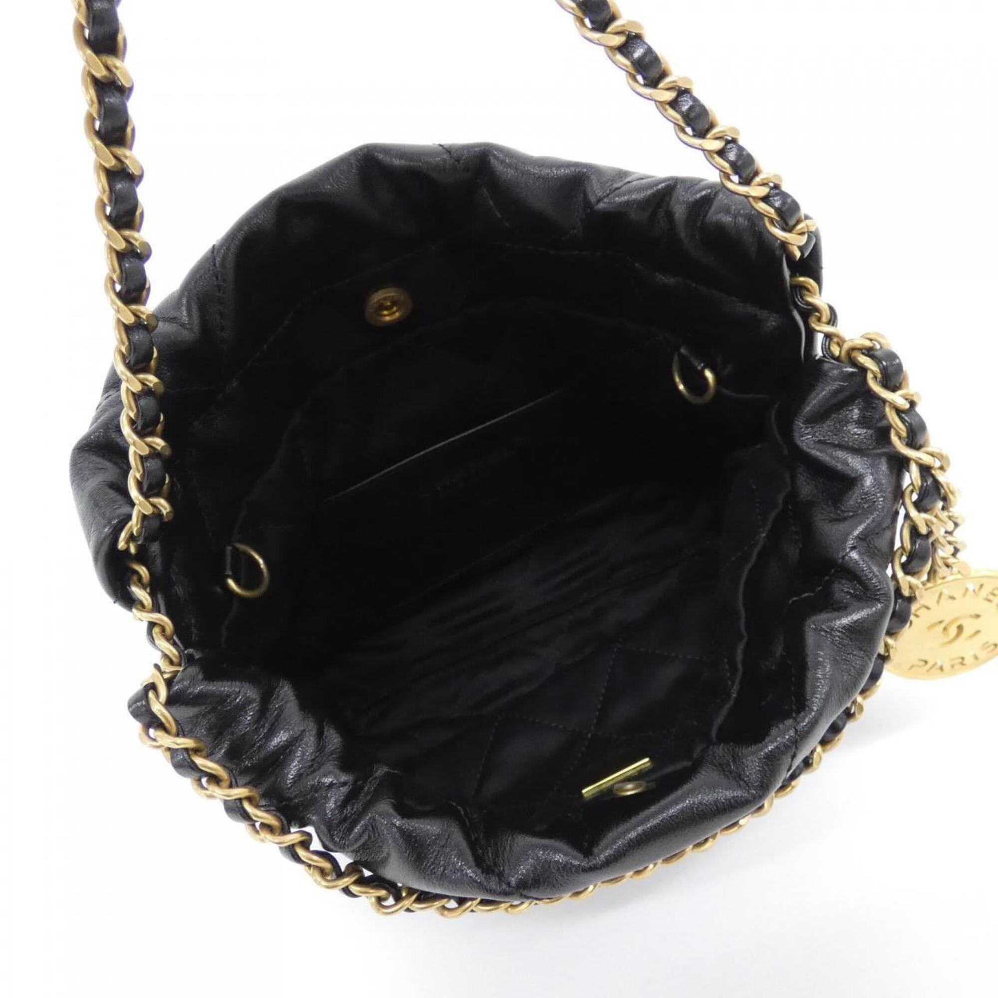 Chanel Black Leather Handbag (Pre-Owned)