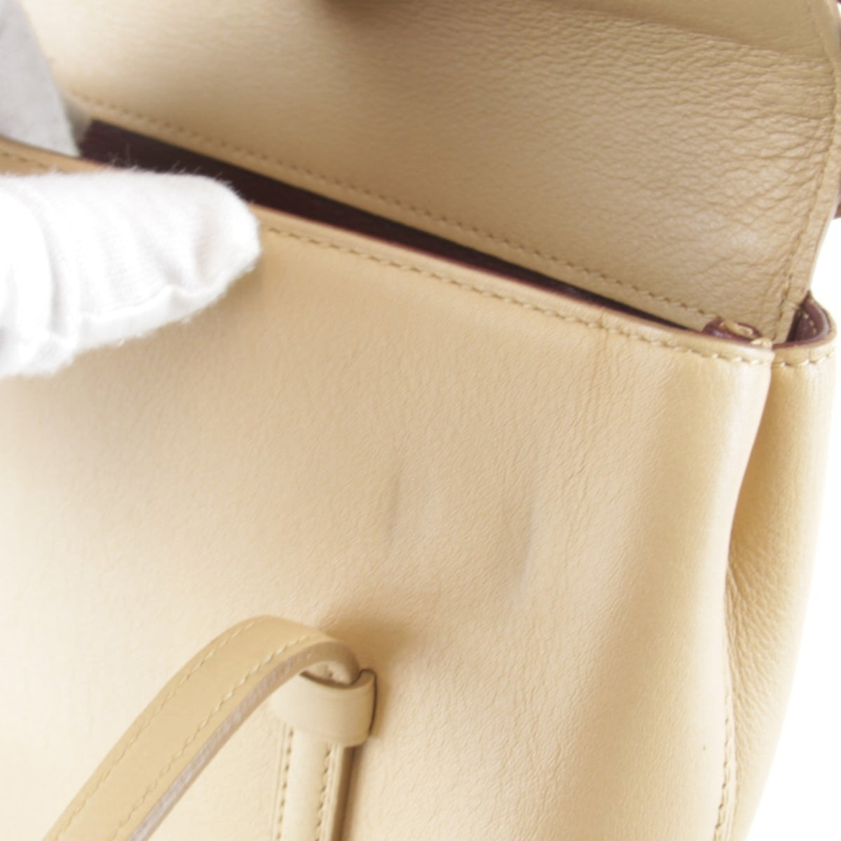 Cartier Cabochon Beige Leather Handbag (Pre-Owned)