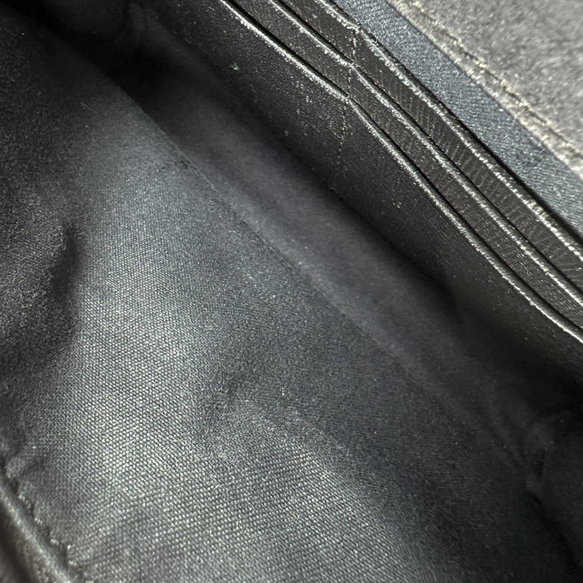 Fendi Black Blue Gray White Leather Shoulder Bag (Pre-Owned)