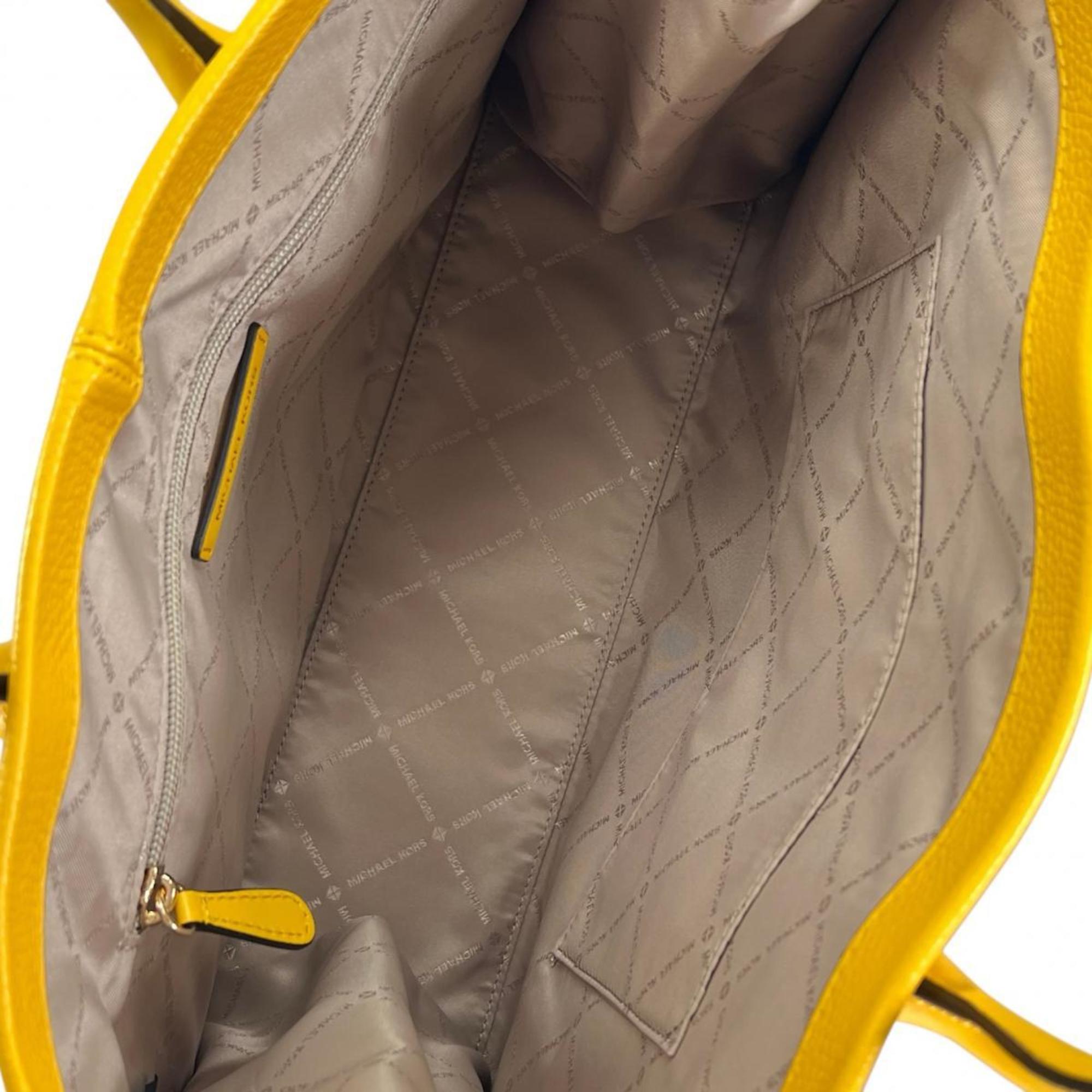 Michael Kors Yellow Handbag Shoulder Bag (Pre-Owned)