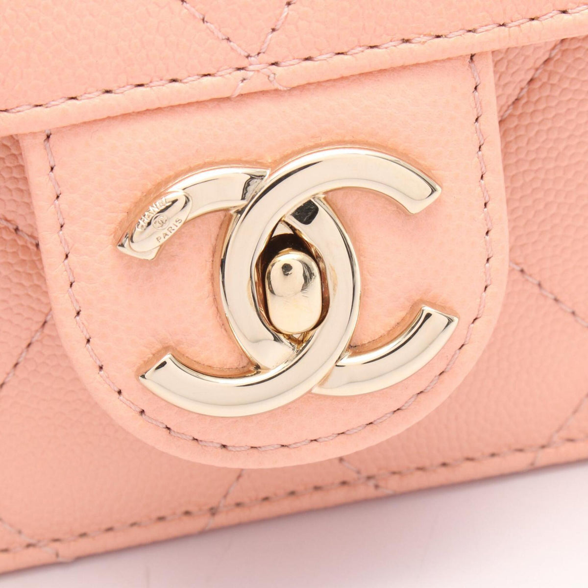Chanel Pink Grained Calfskin Handbag Shoulder Bag (Pre-Owned)
