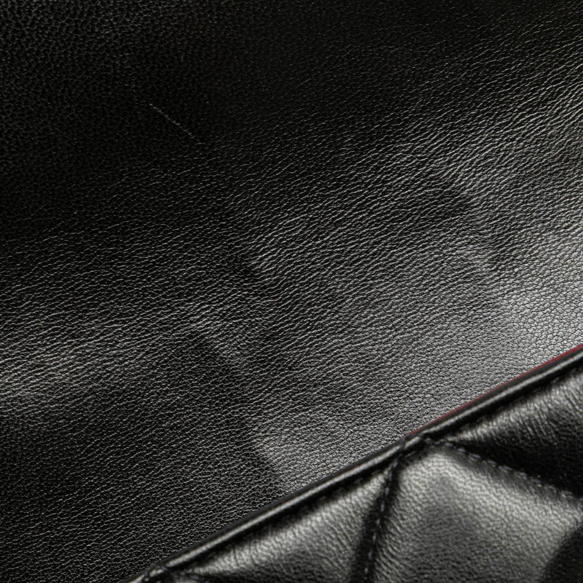 Chanel Black Leather Shoulder Bag (Pre-Owned)