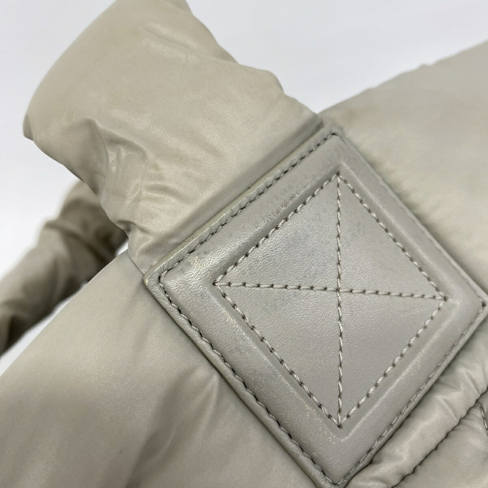 Chanel Gray Nylon Tote Bag (Pre-Owned)